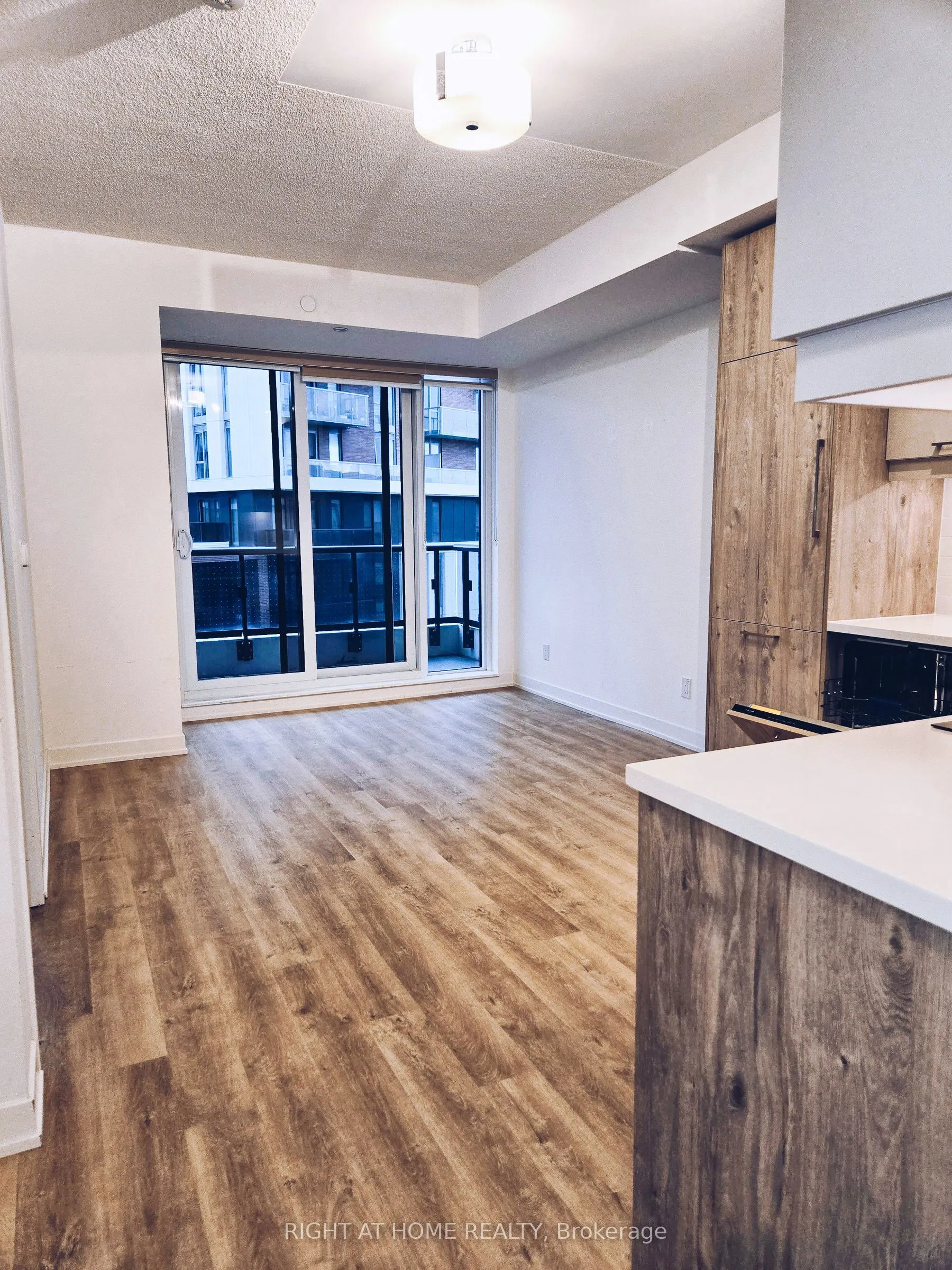 292 Verdale Crossing #1101B