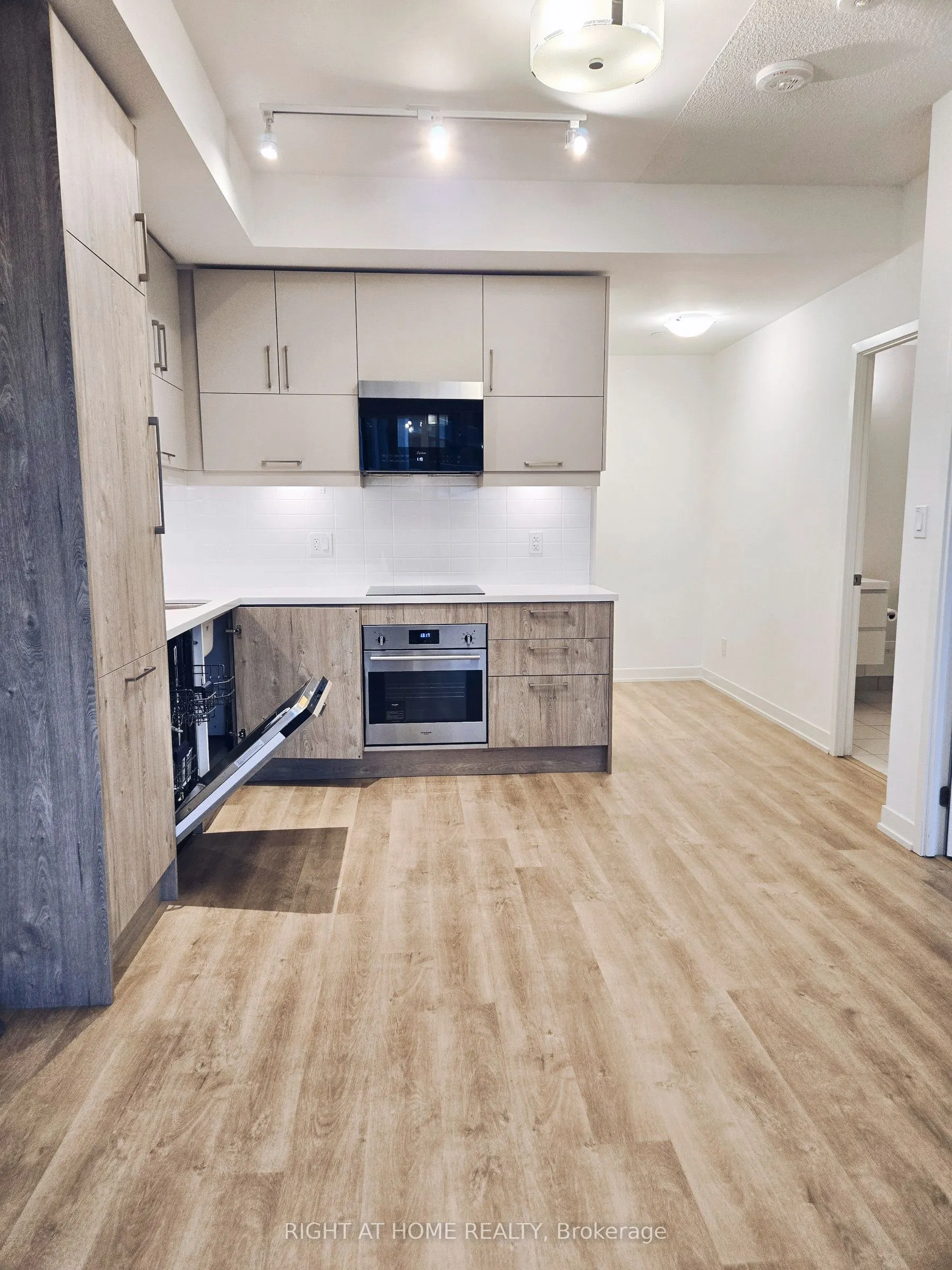 292 Verdale Crossing #1101B