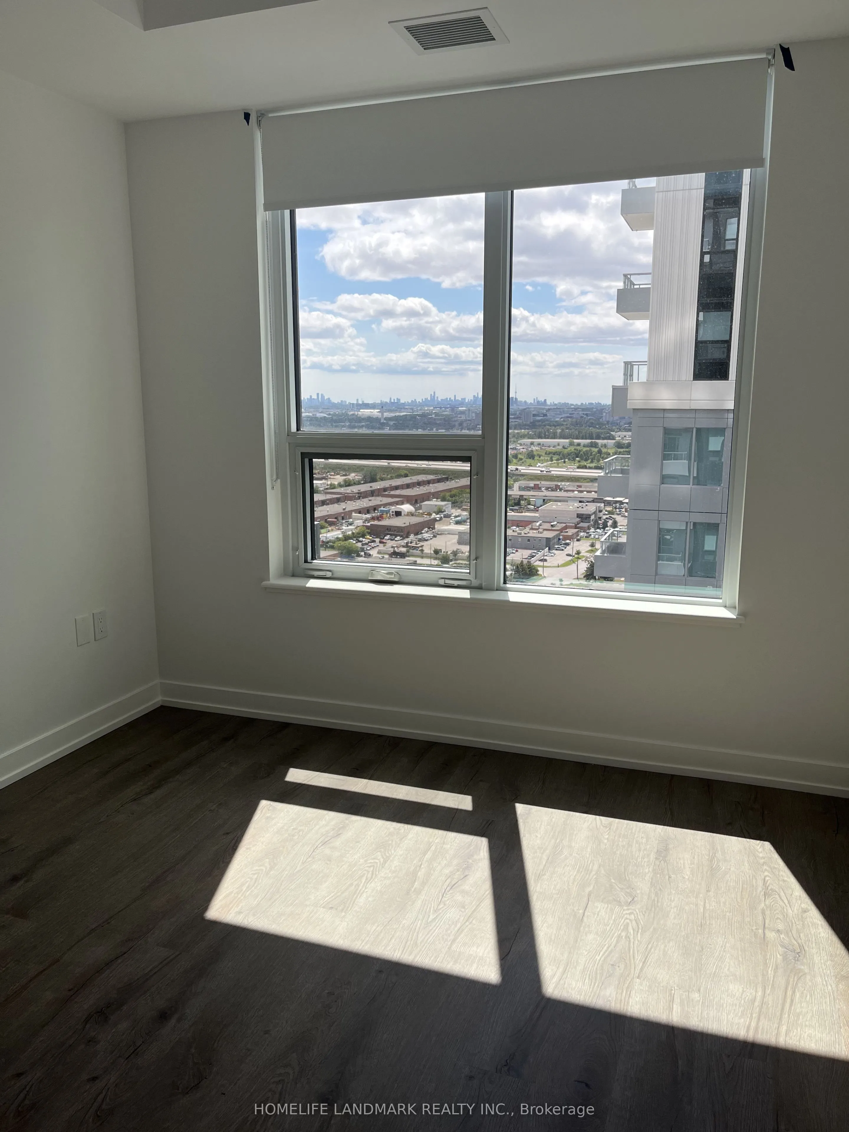 5 Meadowdale Road S #2406