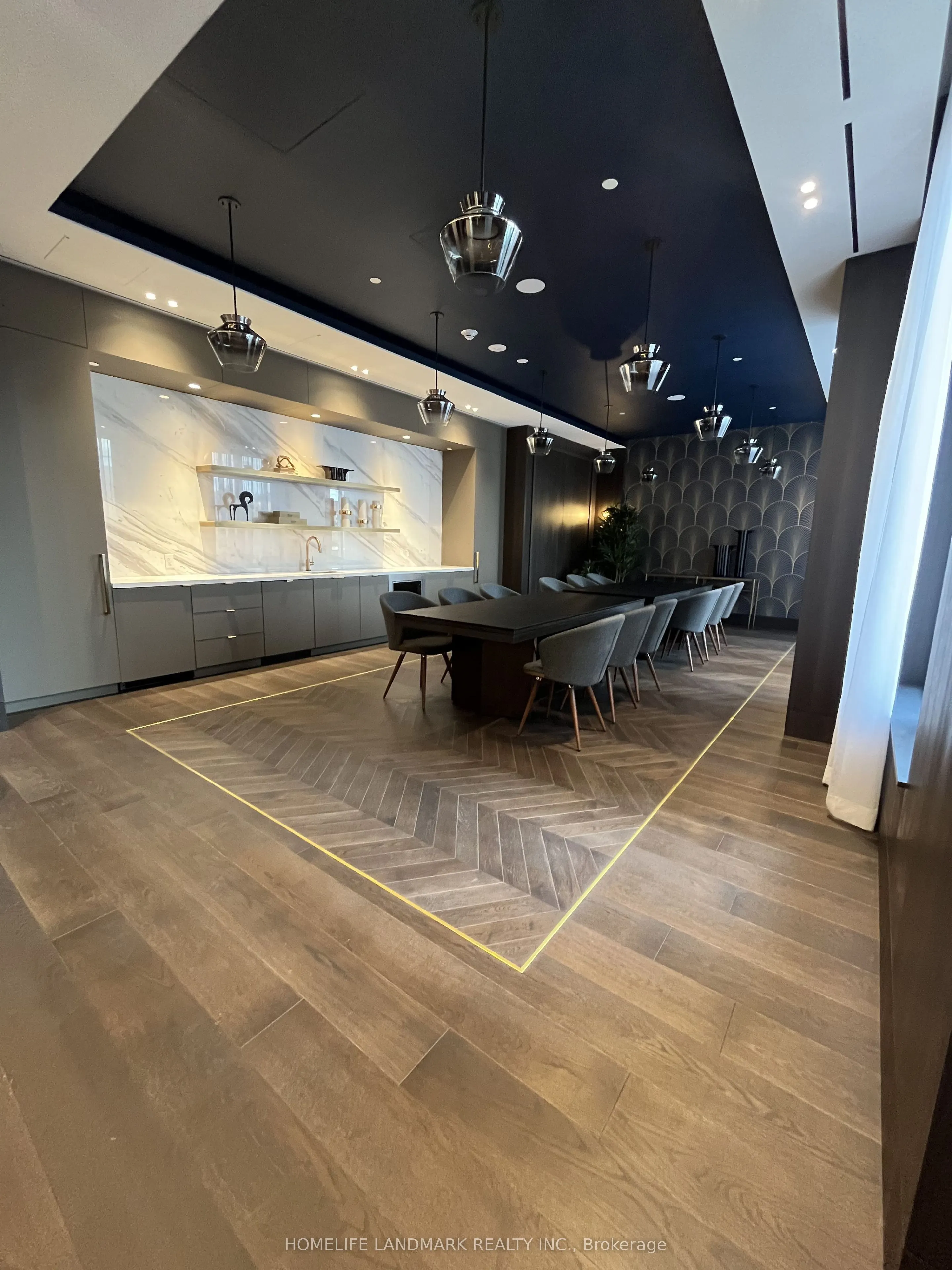5 Meadowdale Road S #2406