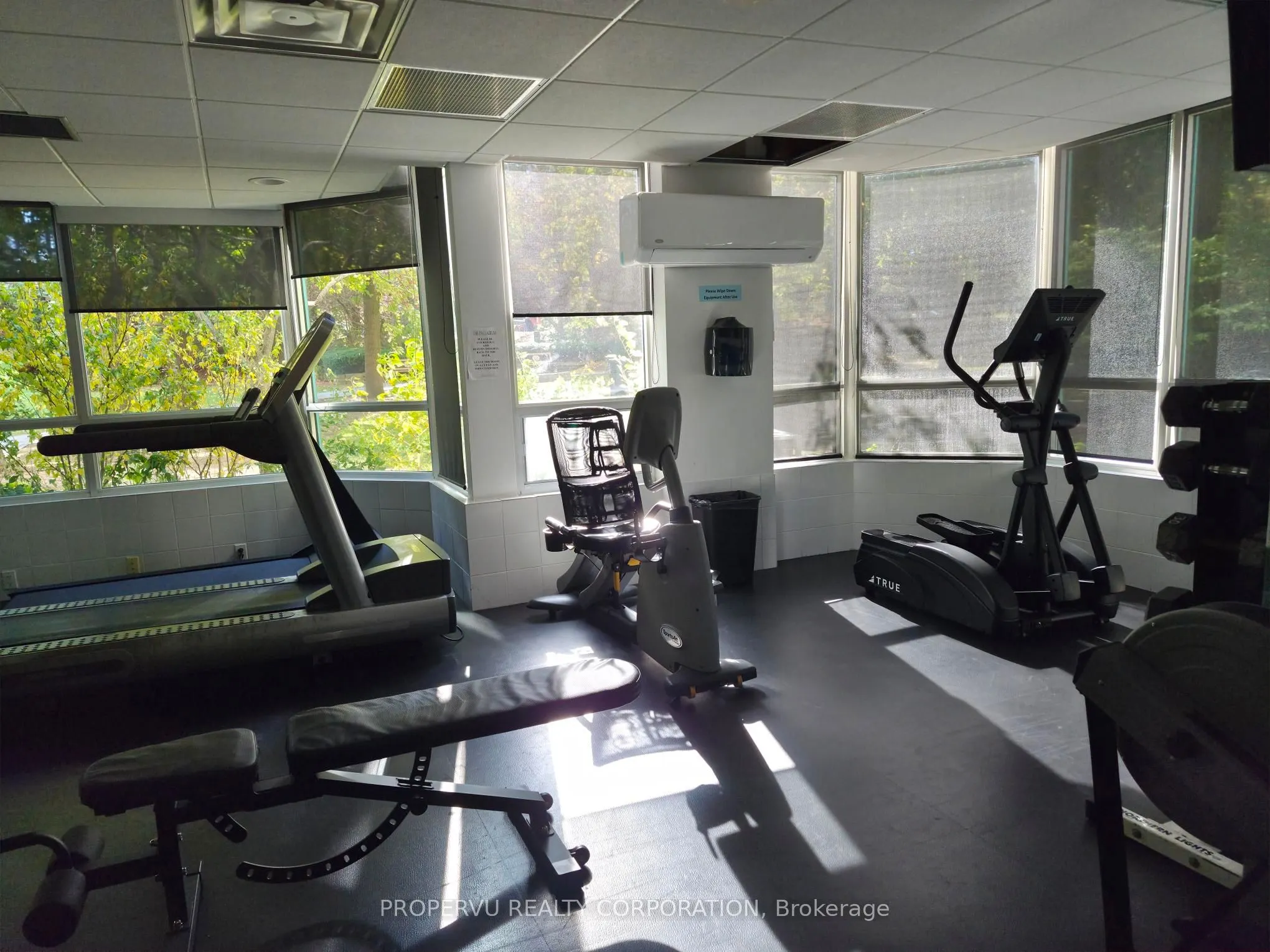 7250 Yonge Street #207