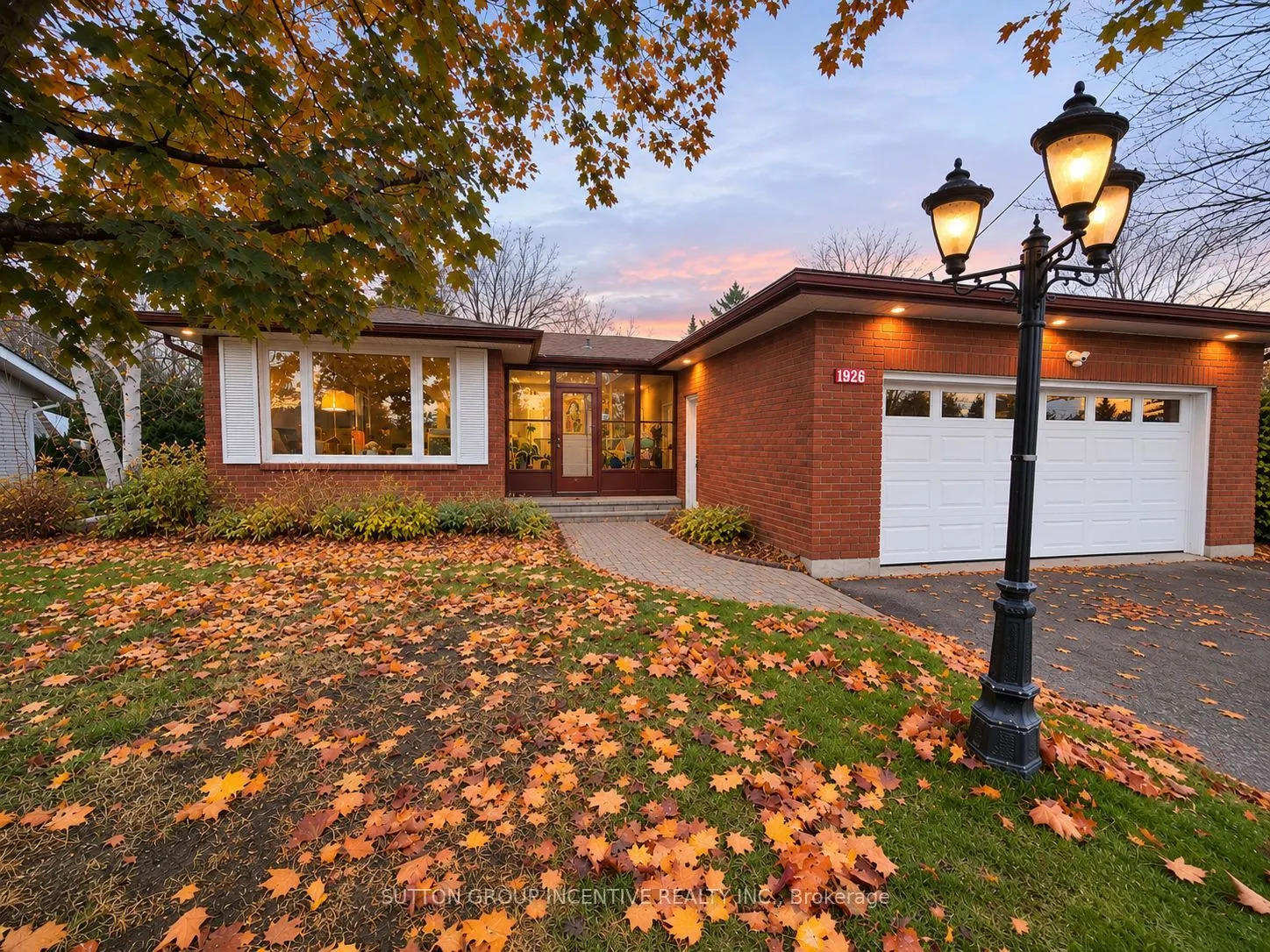 1926 INNISFIL BEACH Road