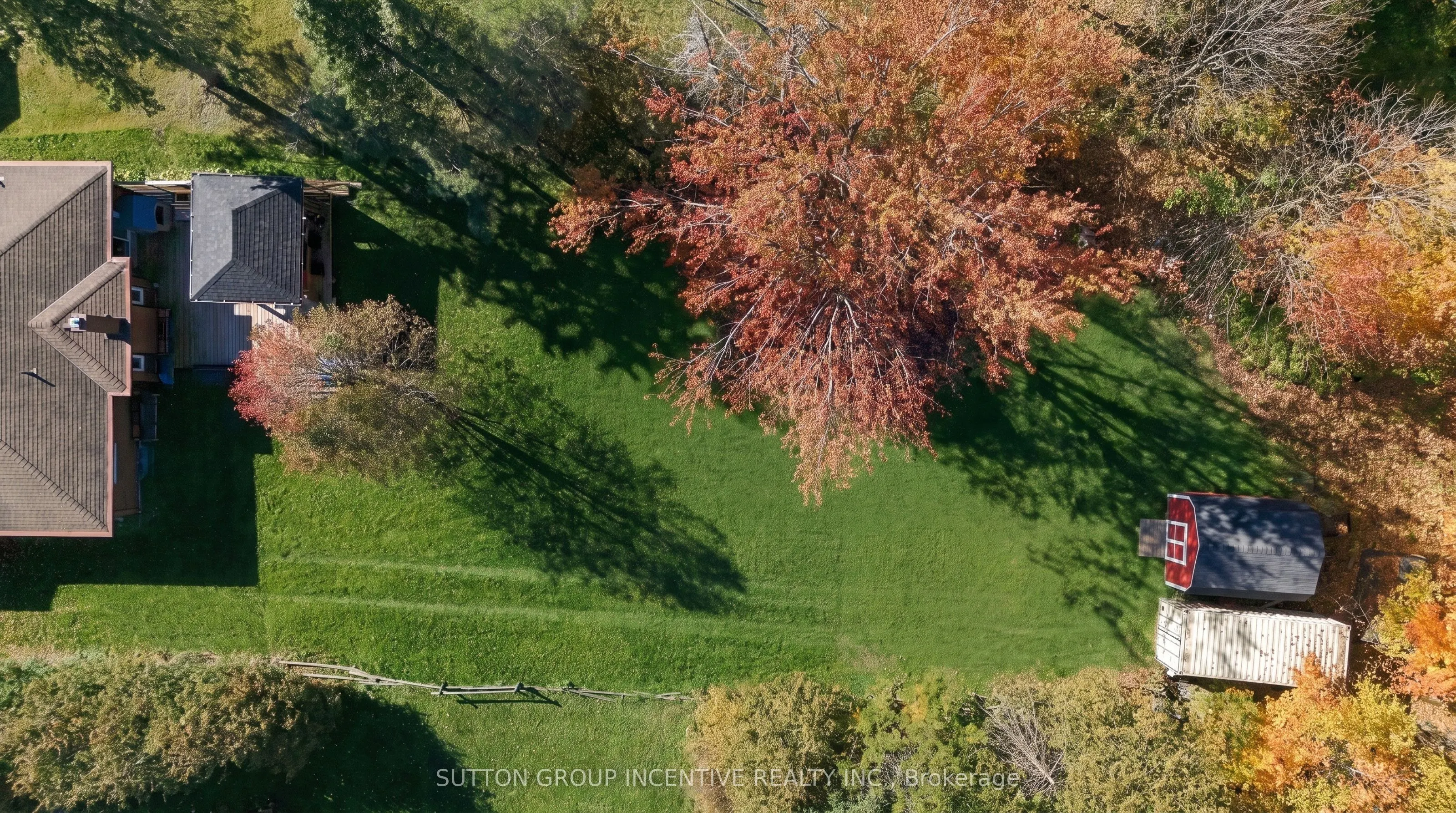 1926 INNISFIL BEACH Road