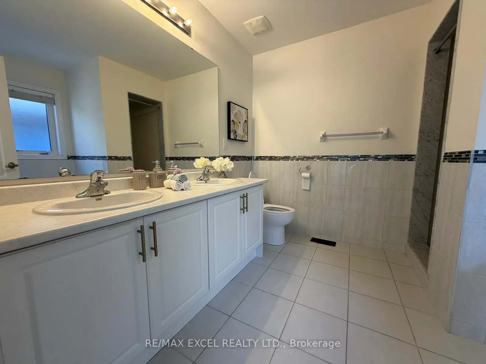 15 Zeng Cheng Drive