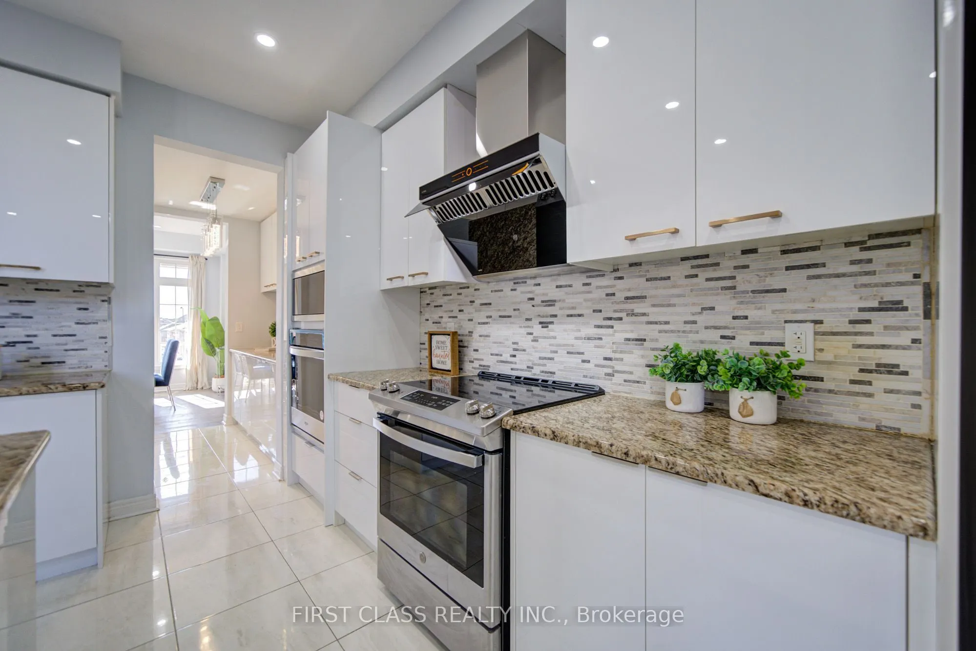 81 Pearl Lake Road