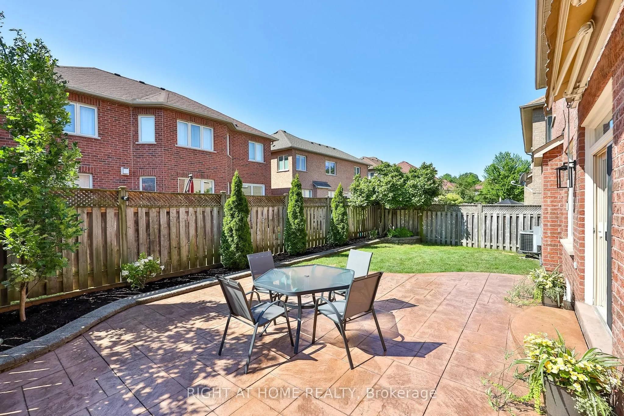 9 Grand Oak Drive