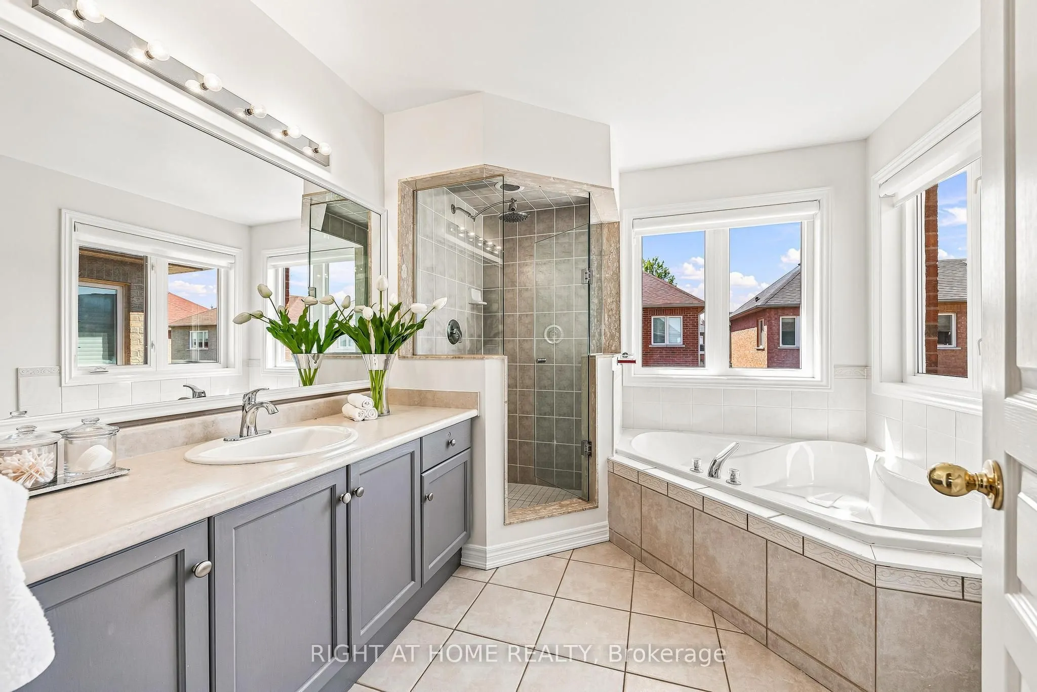 9 Grand Oak Drive