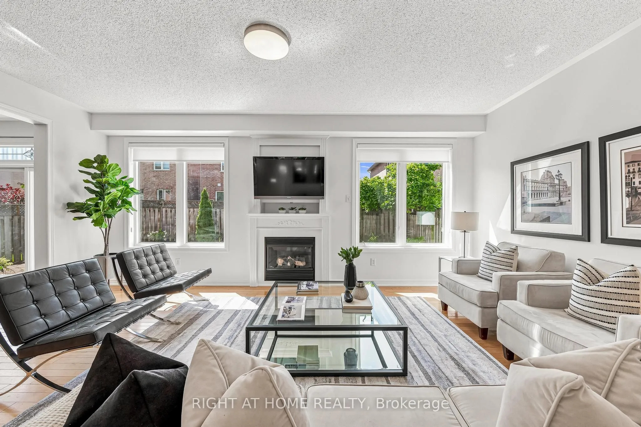 9 Grand Oak Drive