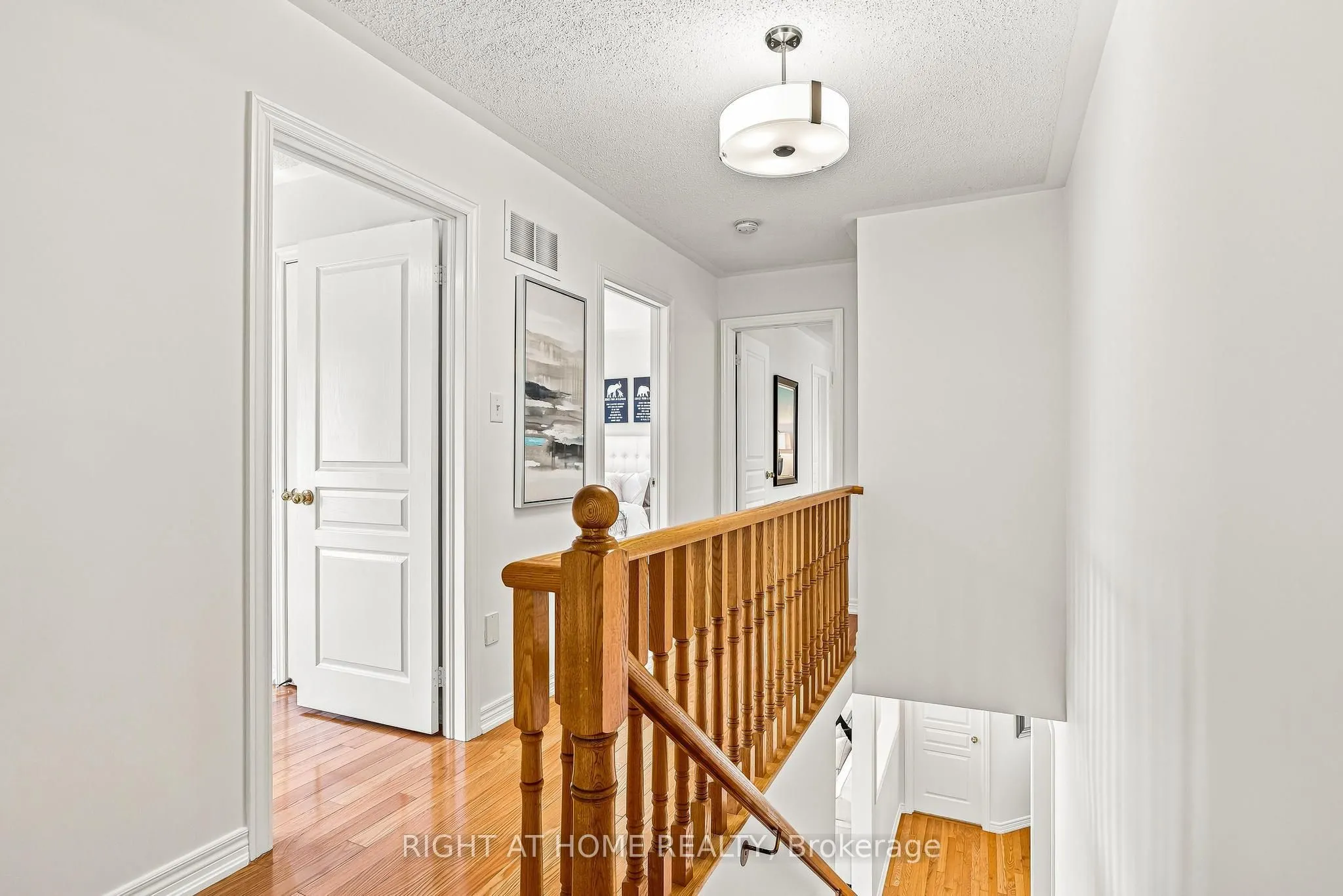 9 Grand Oak Drive