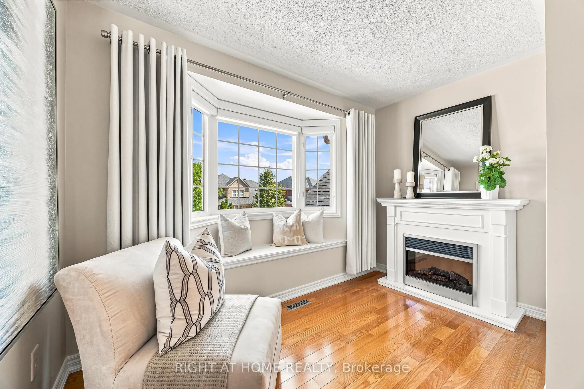 9 Grand Oak Drive