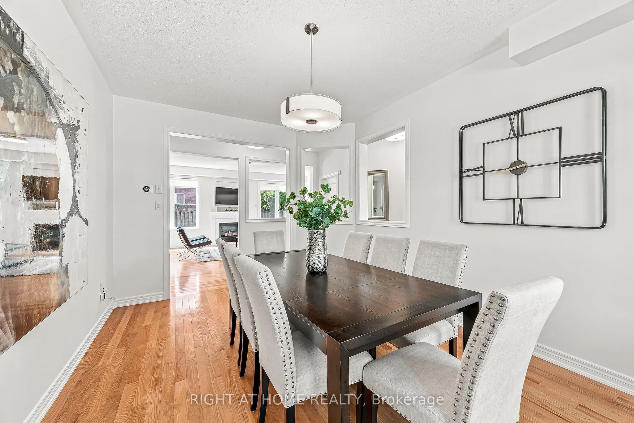 9 Grand Oak Drive