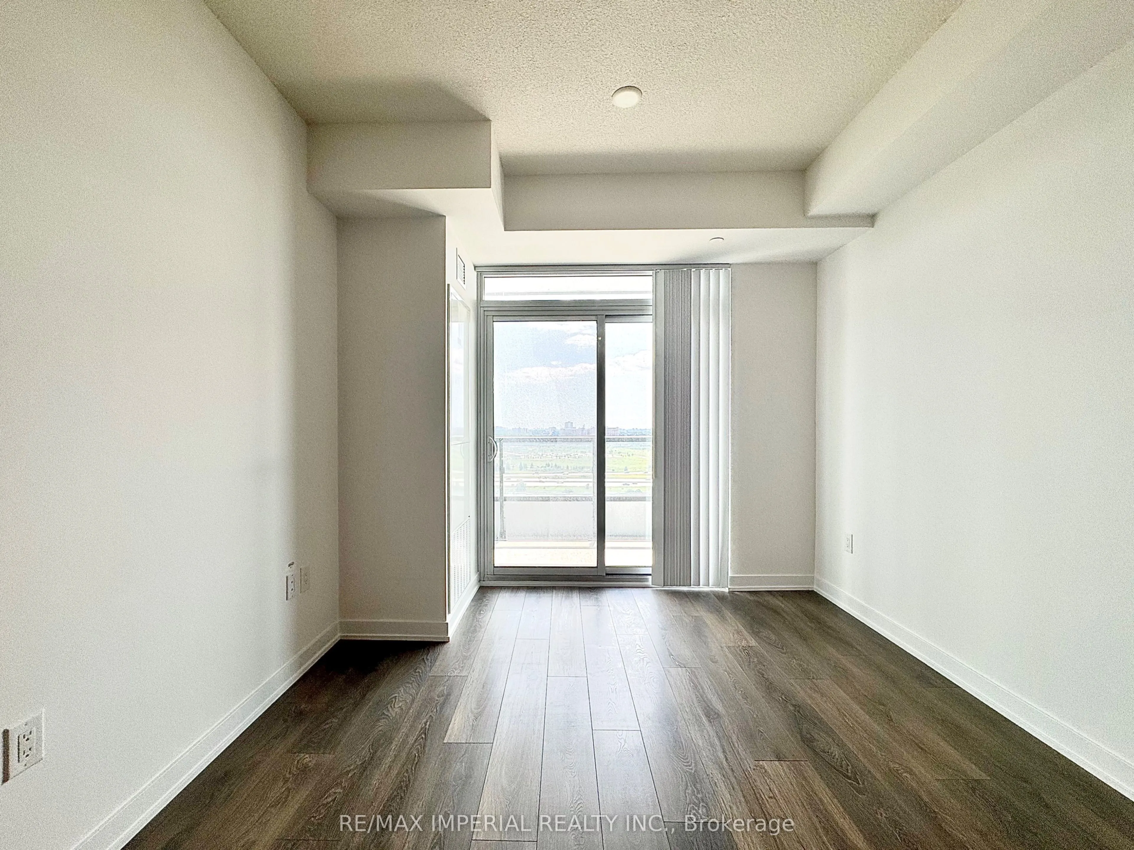 10 HONEYCRISP Crescent #1606