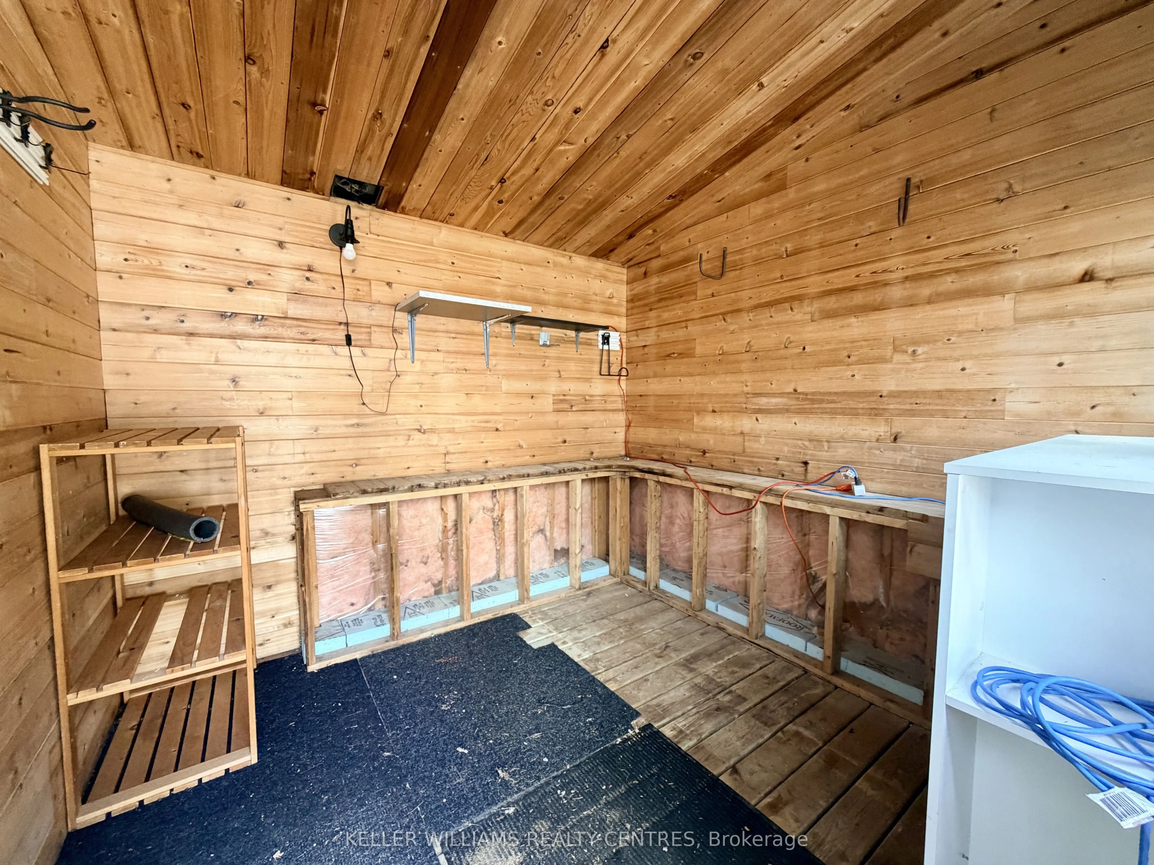 18 Bushey Avenue