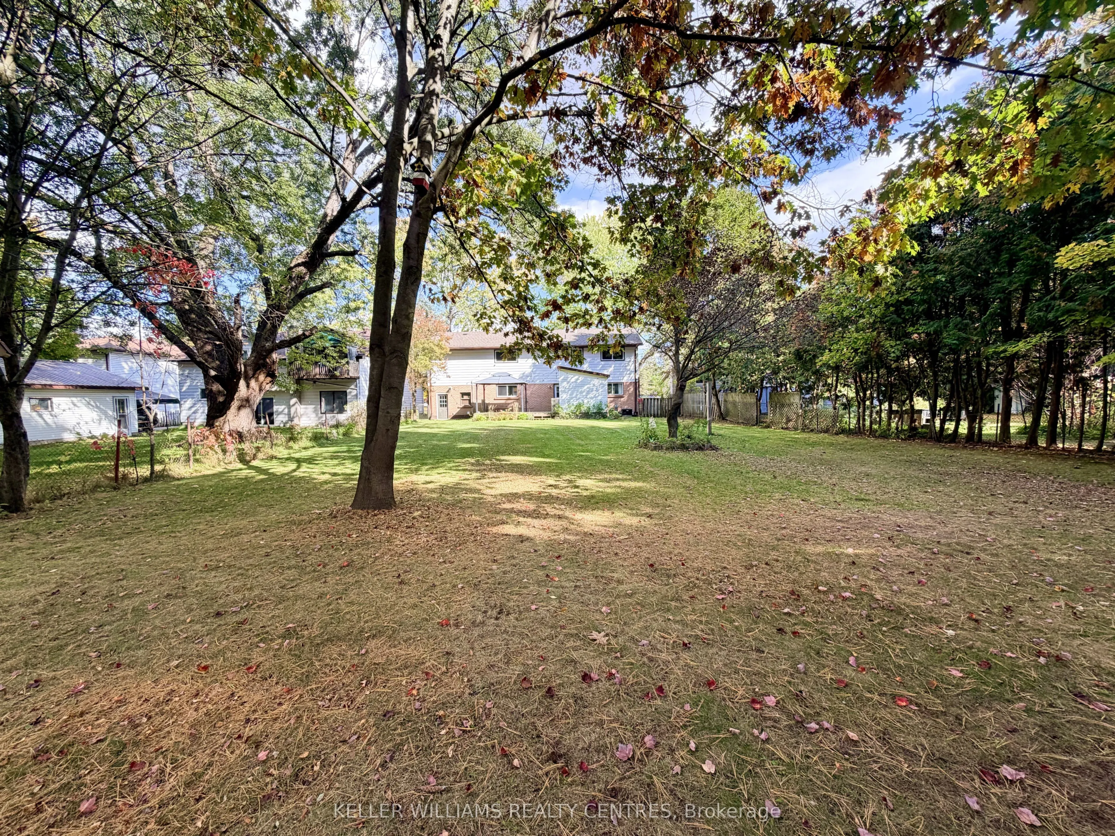18 Bushey Avenue