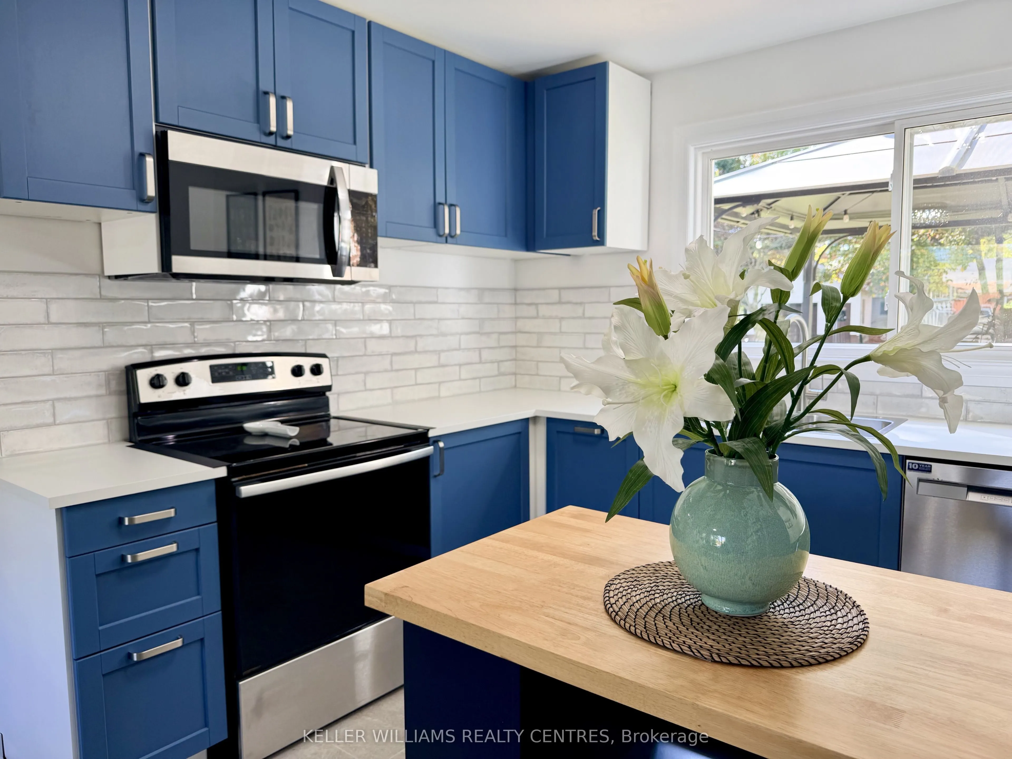 18 Bushey Avenue