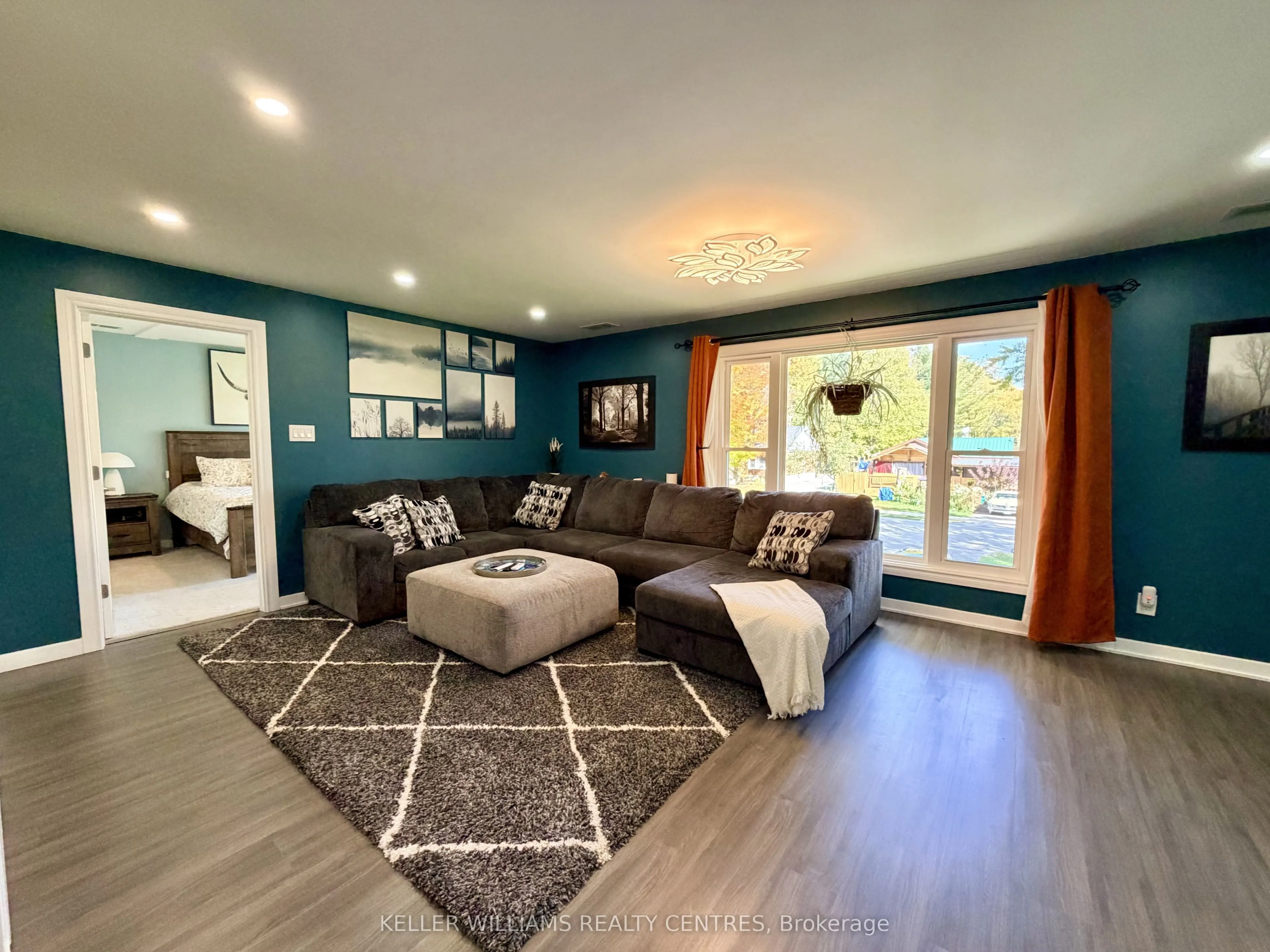 18 Bushey Avenue