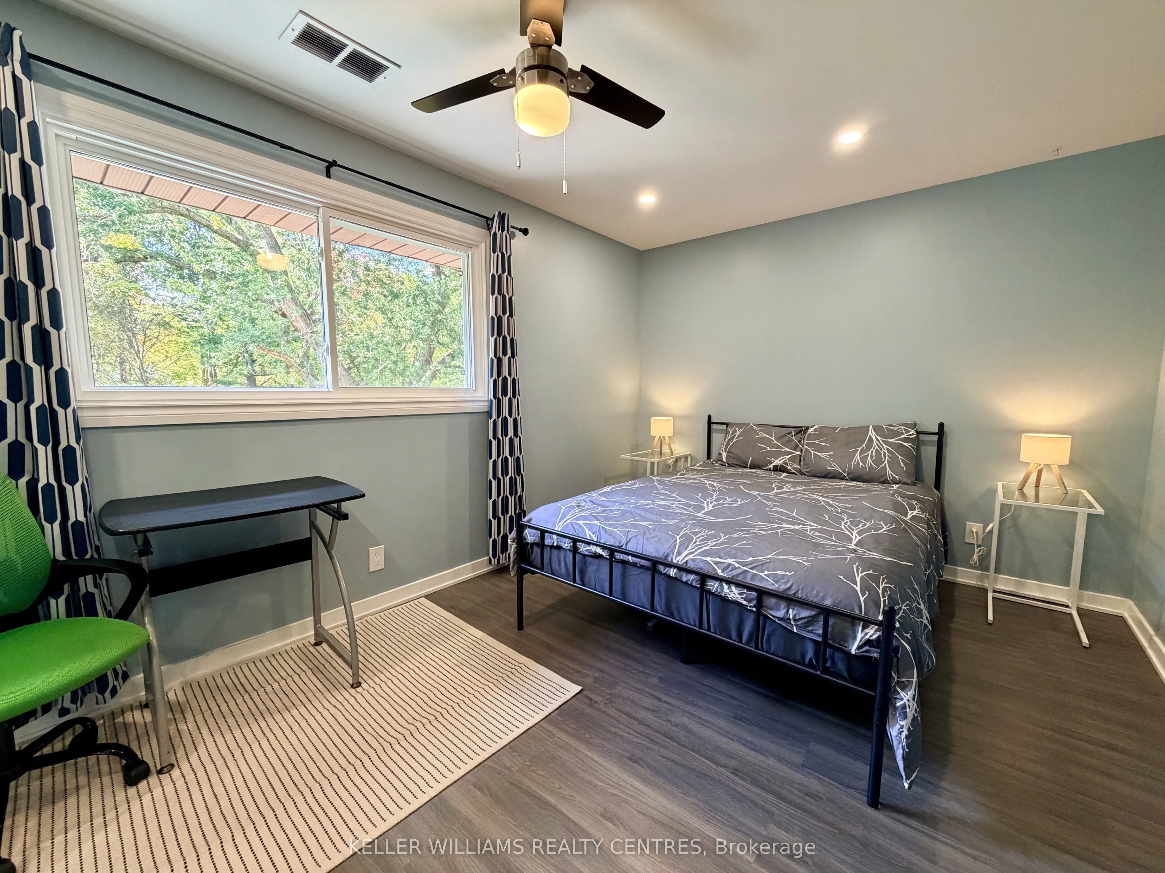 18 Bushey Avenue