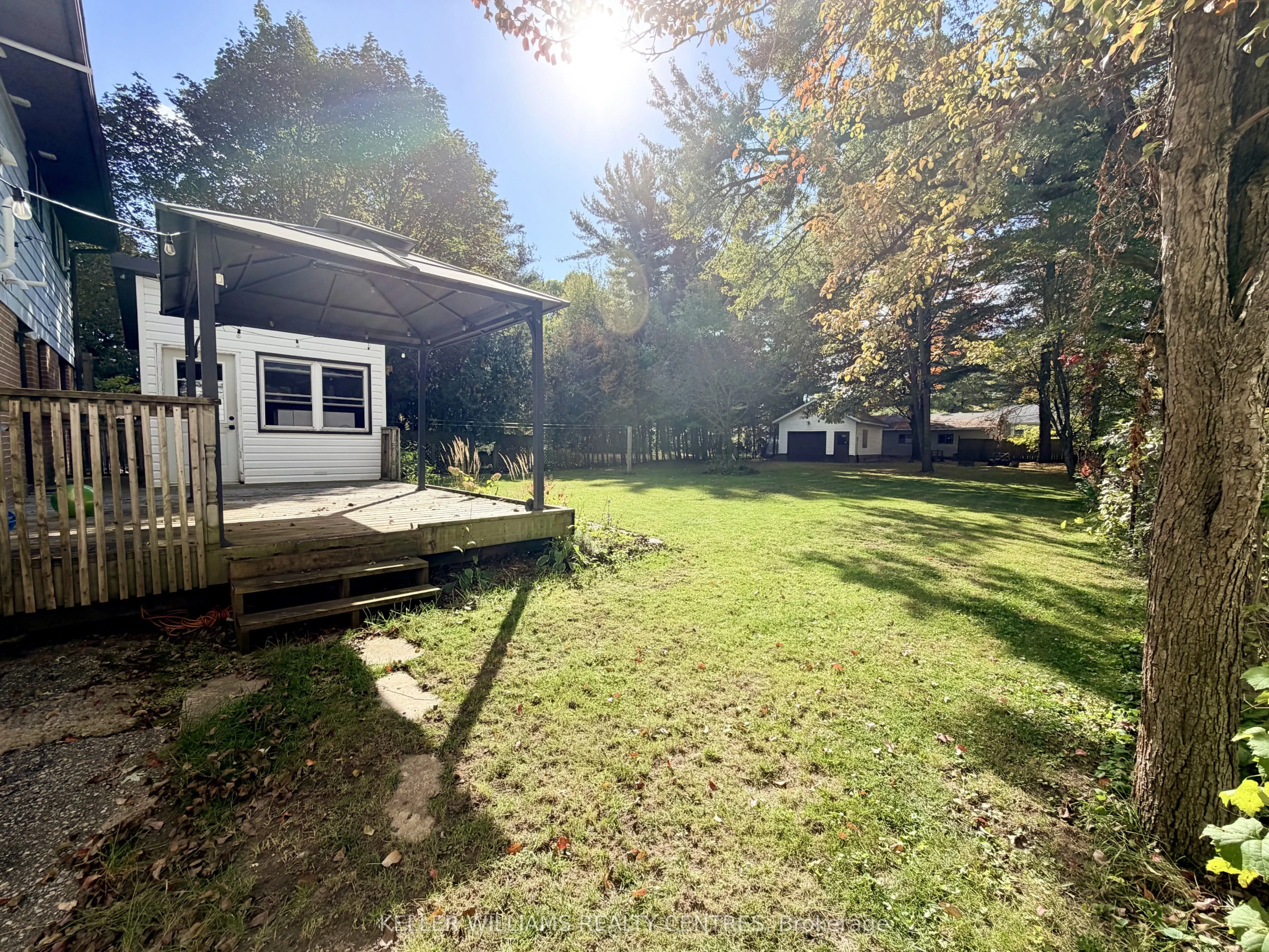 18 Bushey Avenue