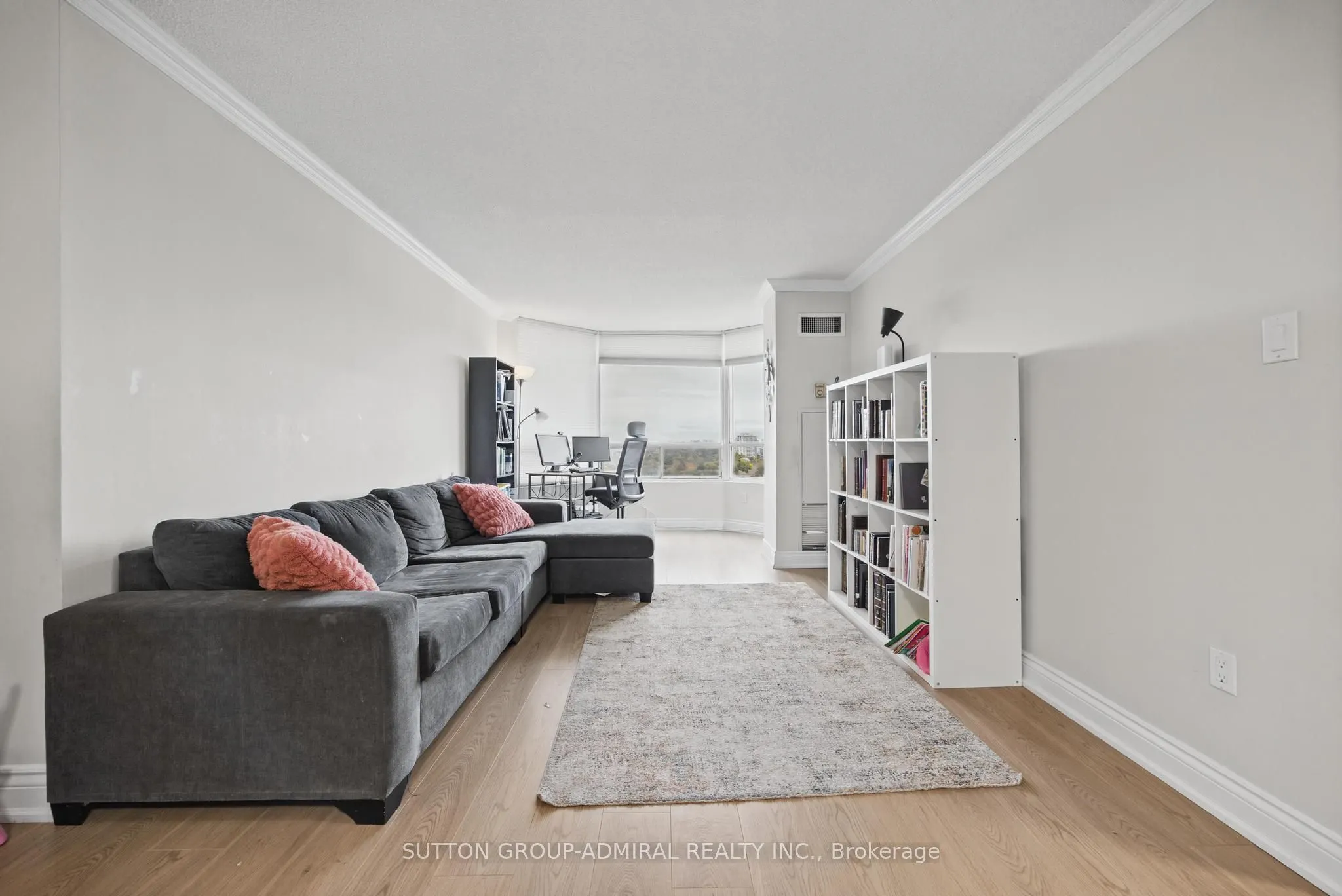 7460 Bathurst Street #1209