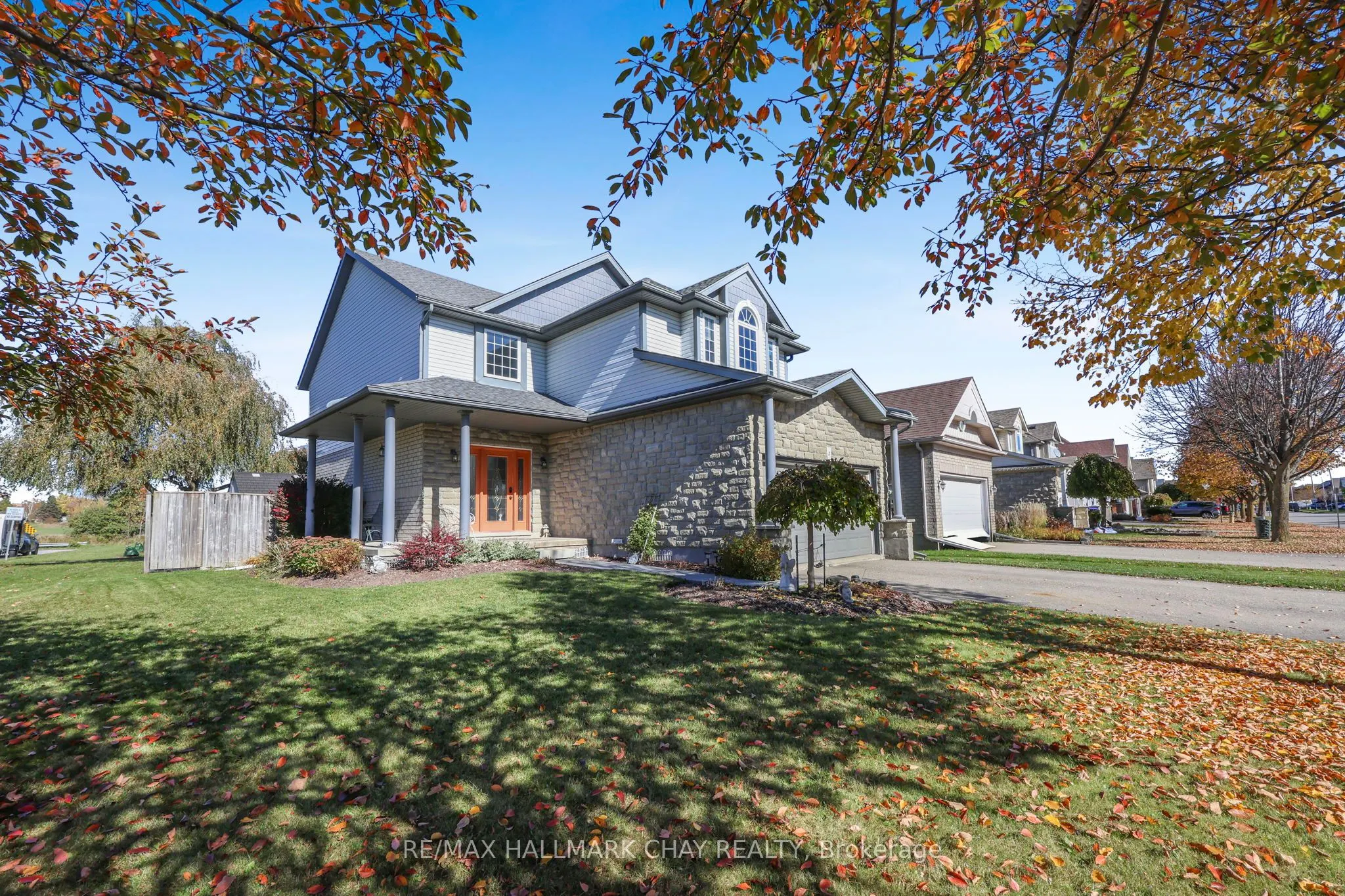 2 Shephard Avenue