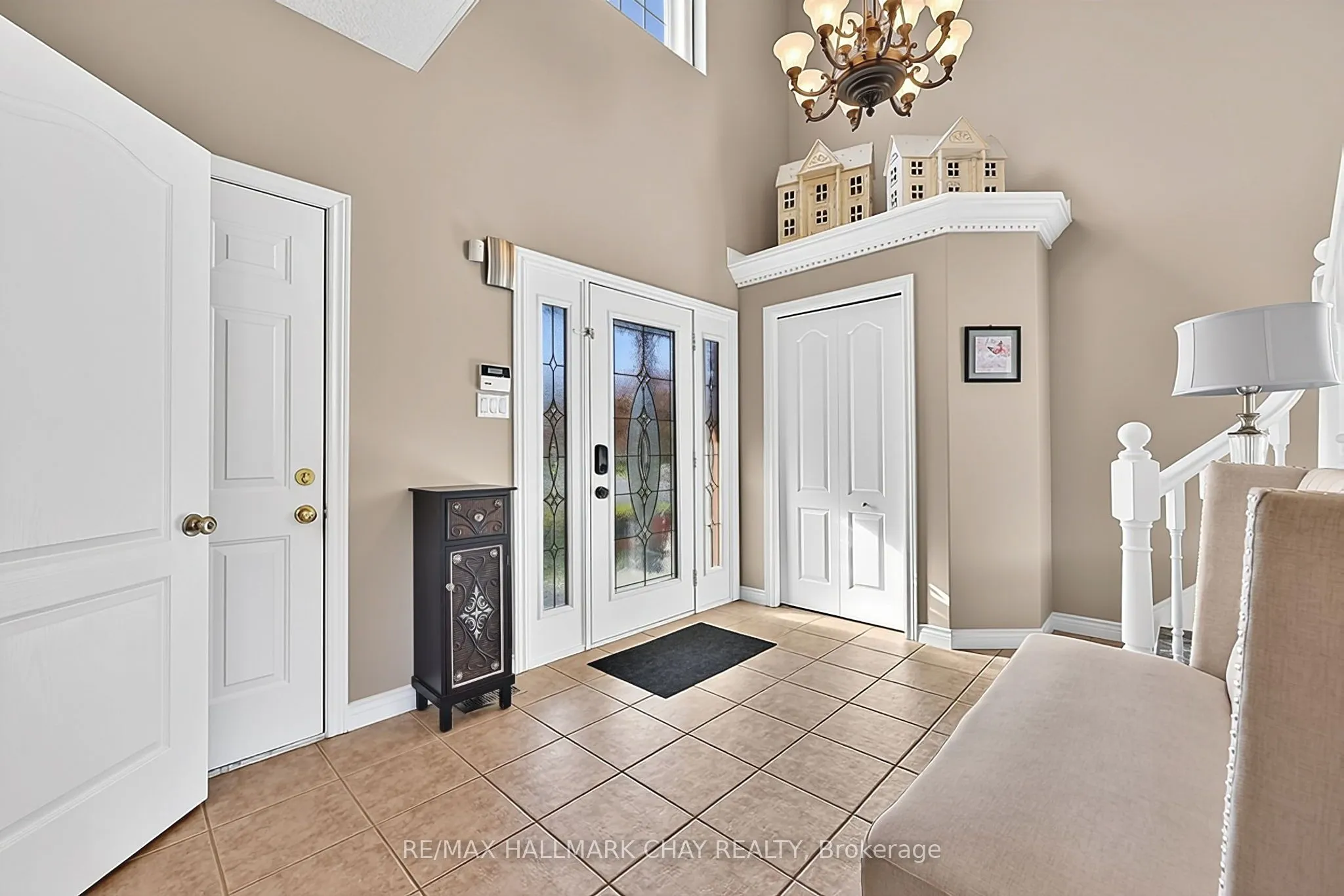 2 Shephard Avenue