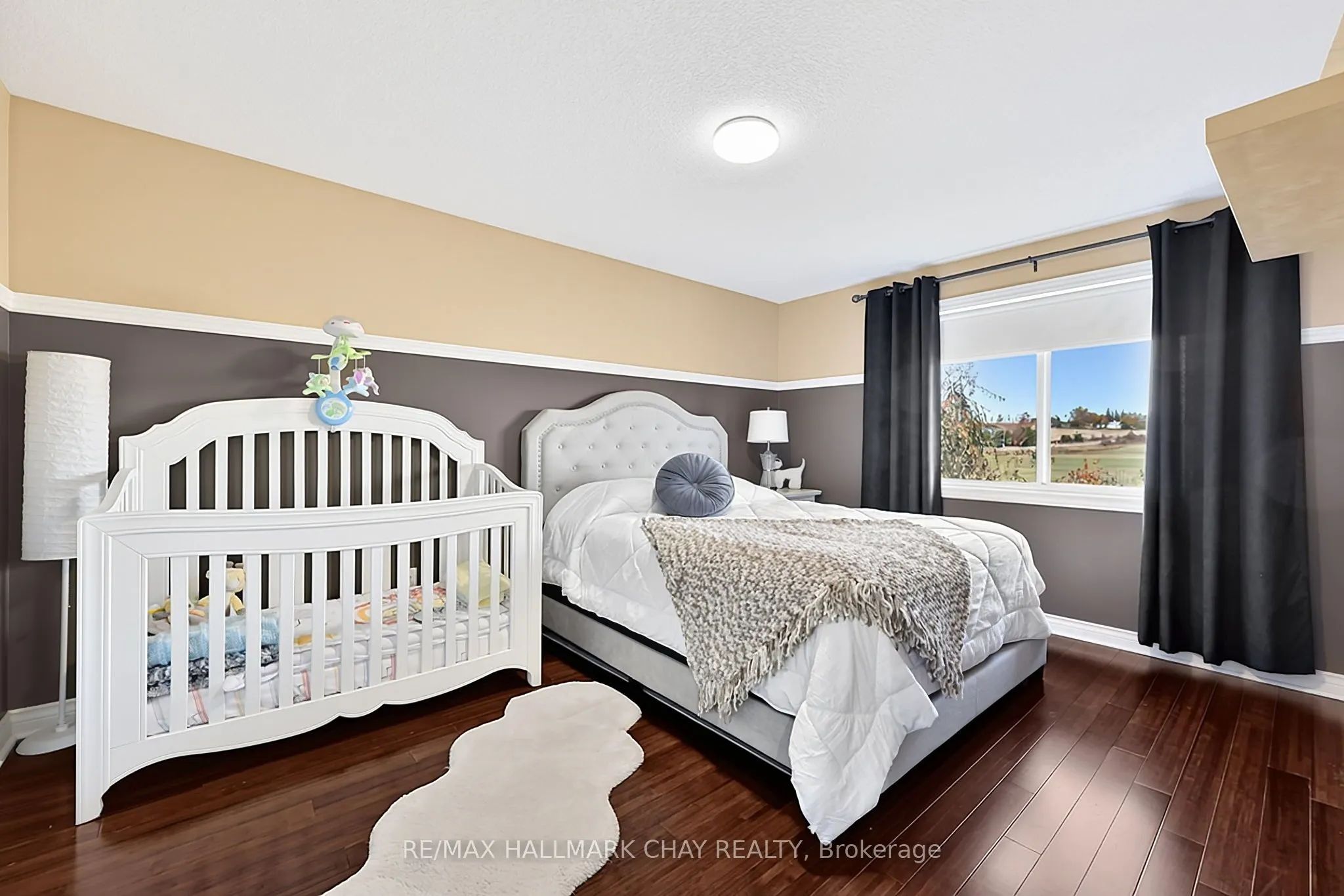 2 Shephard Avenue