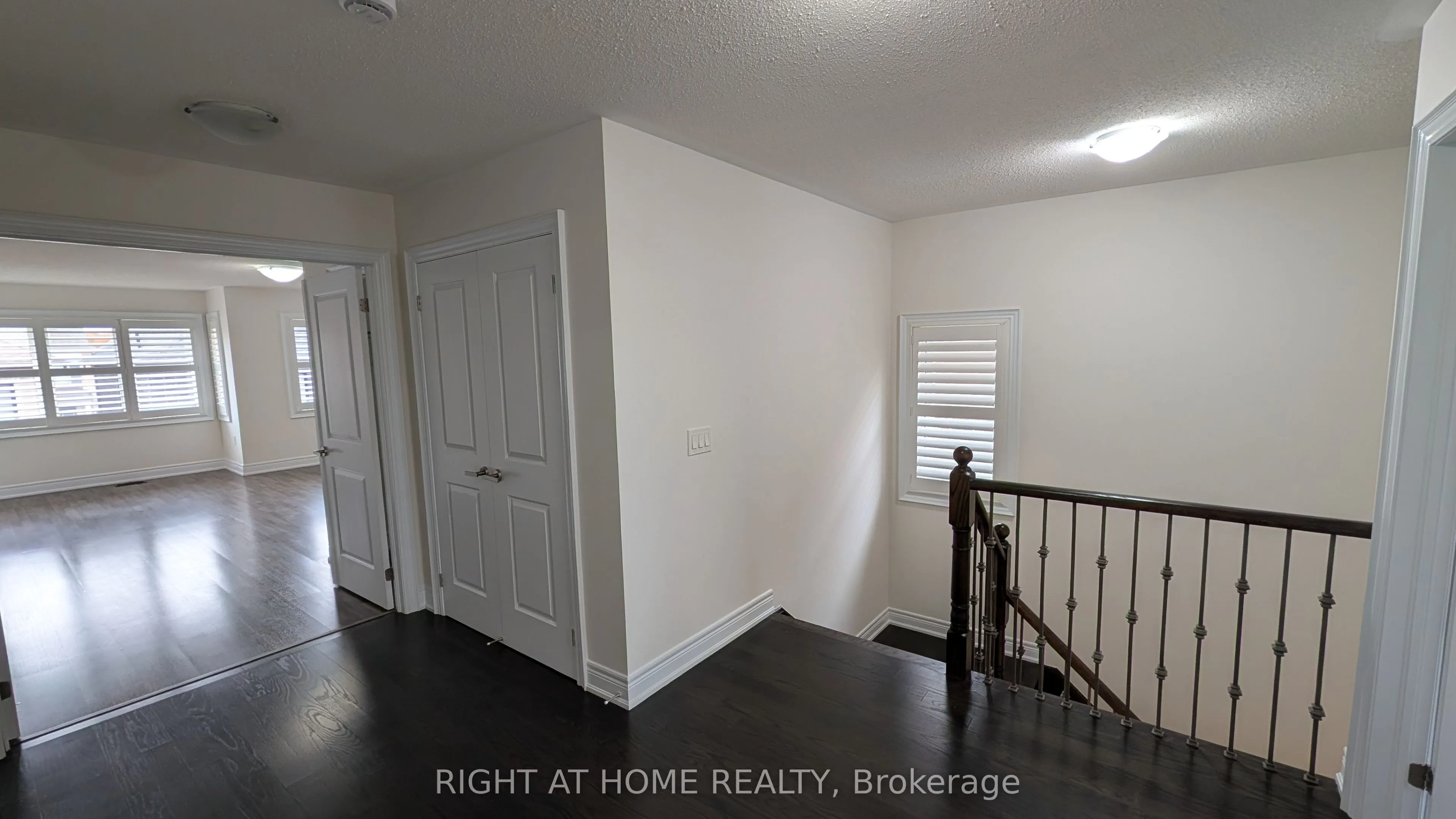 29 Mondial Crescent