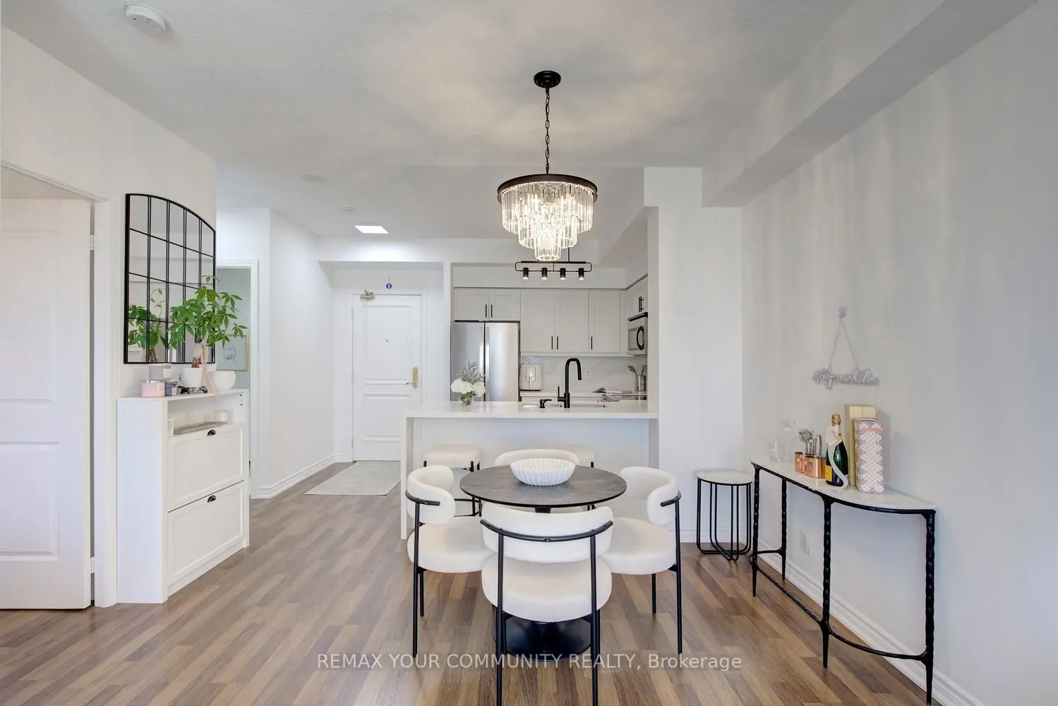 9225 Jane Street #1502