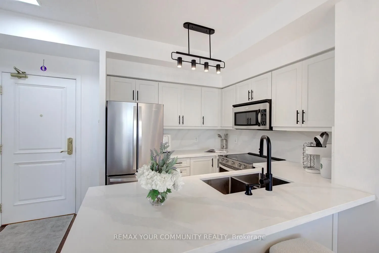9225 Jane Street #1502