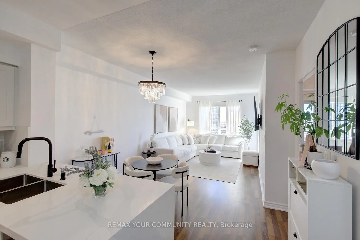 9225 Jane Street #1502