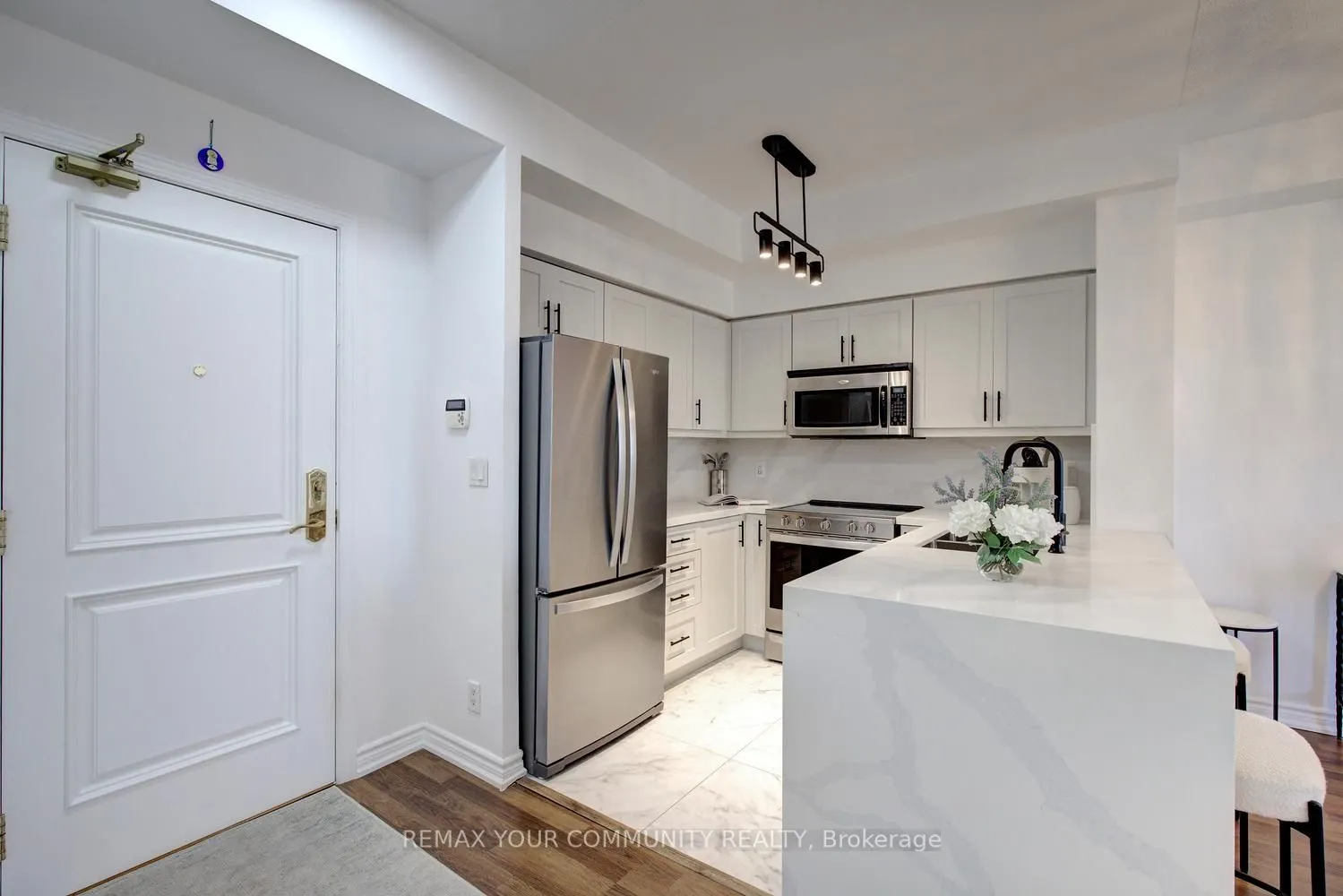 9225 Jane Street #1502