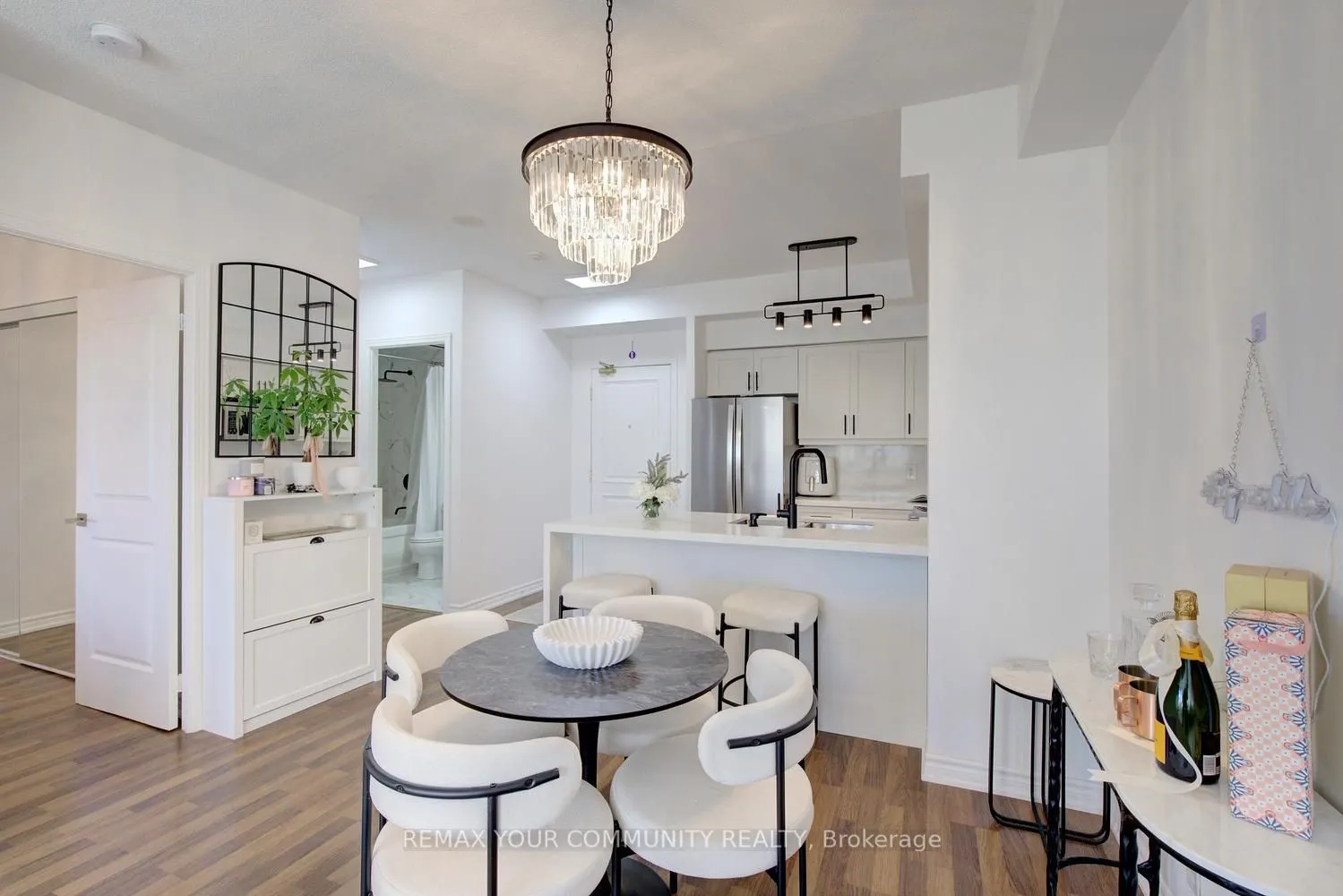9225 Jane Street #1502