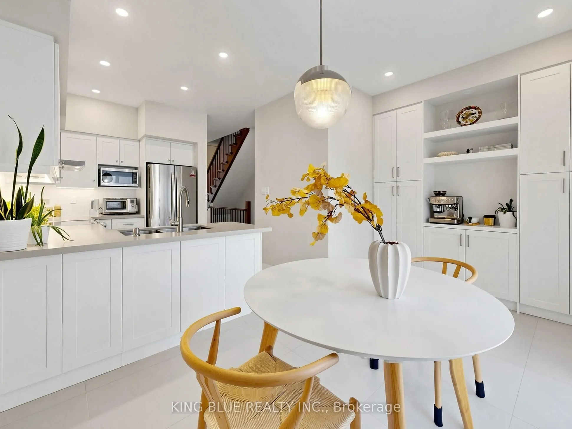 23 Observatory Lane #51