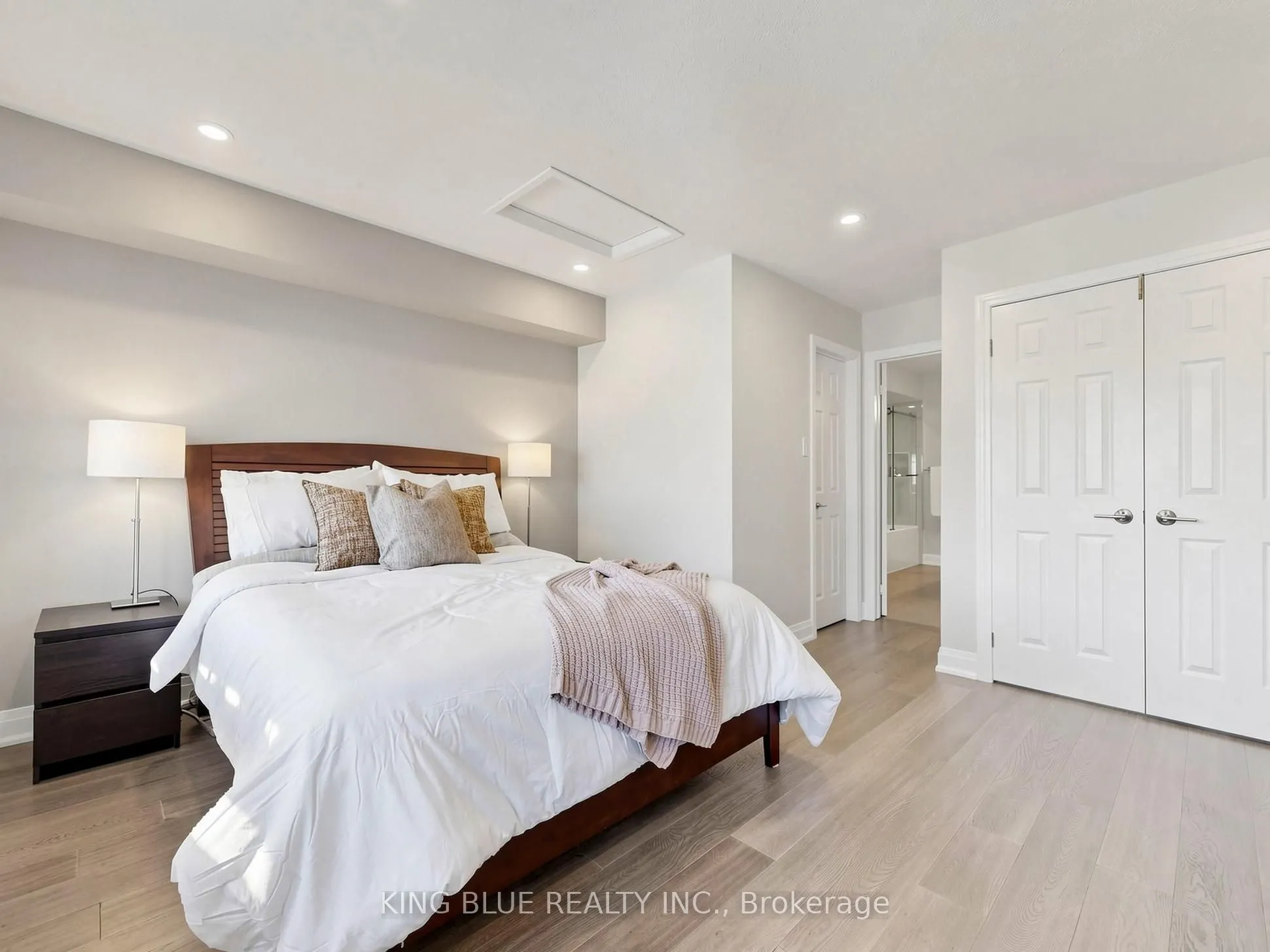 23 Observatory Lane #51