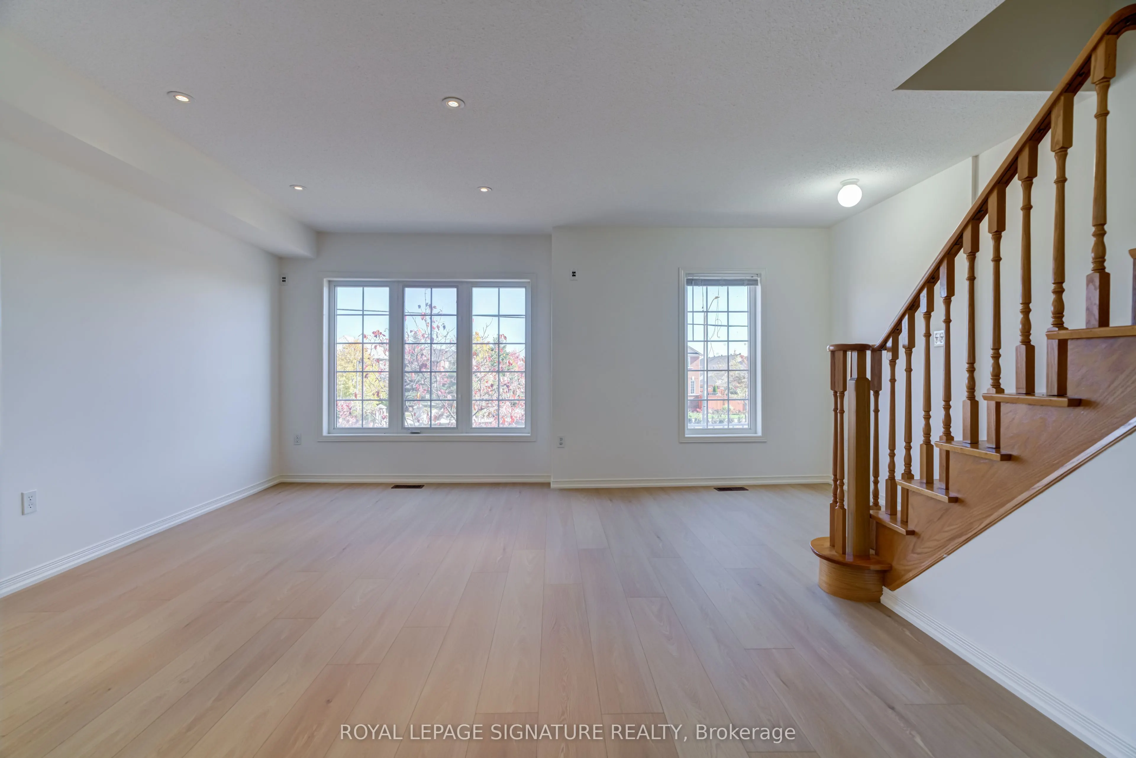 67 Prince Charles Way