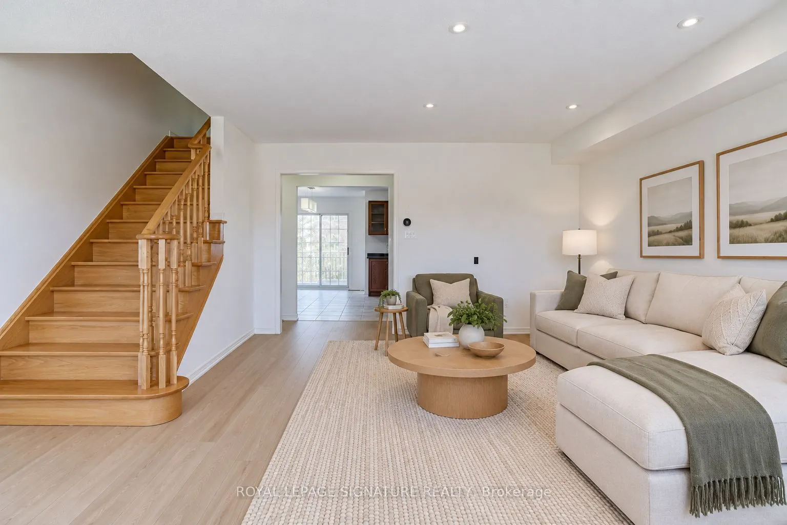 67 Prince Charles Way