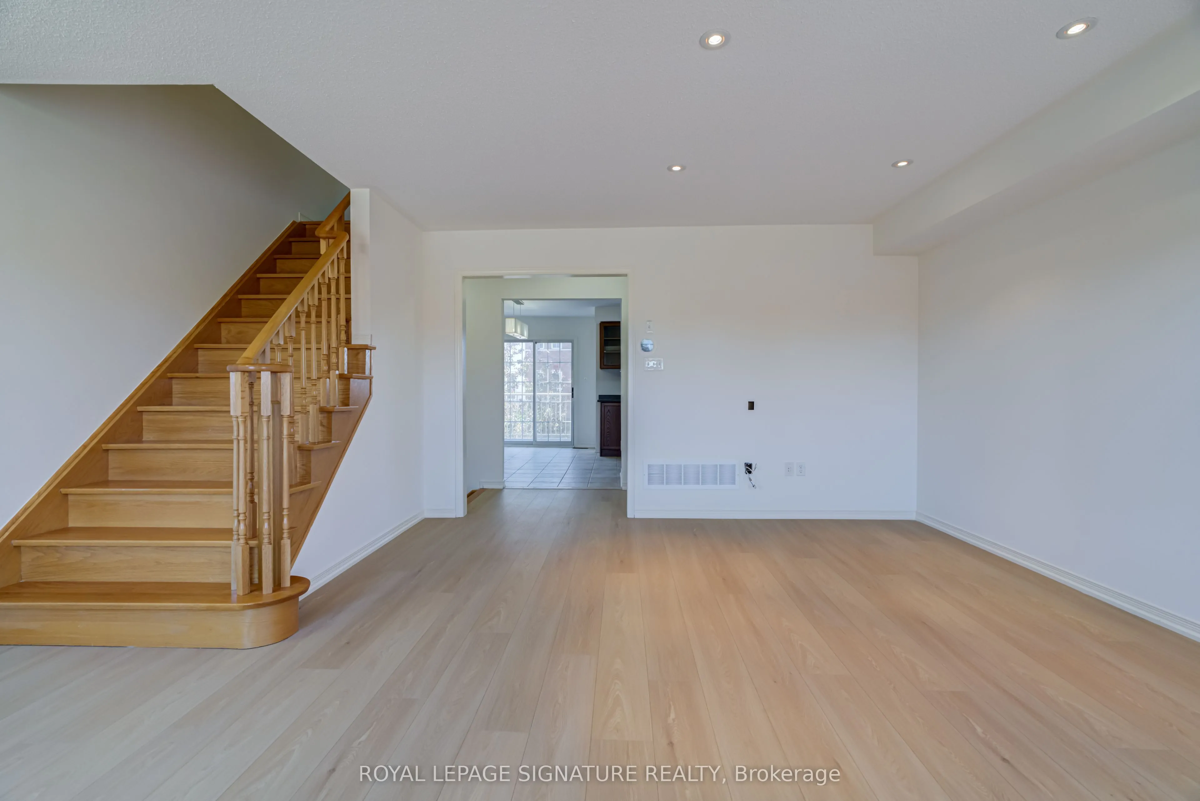 67 Prince Charles Way