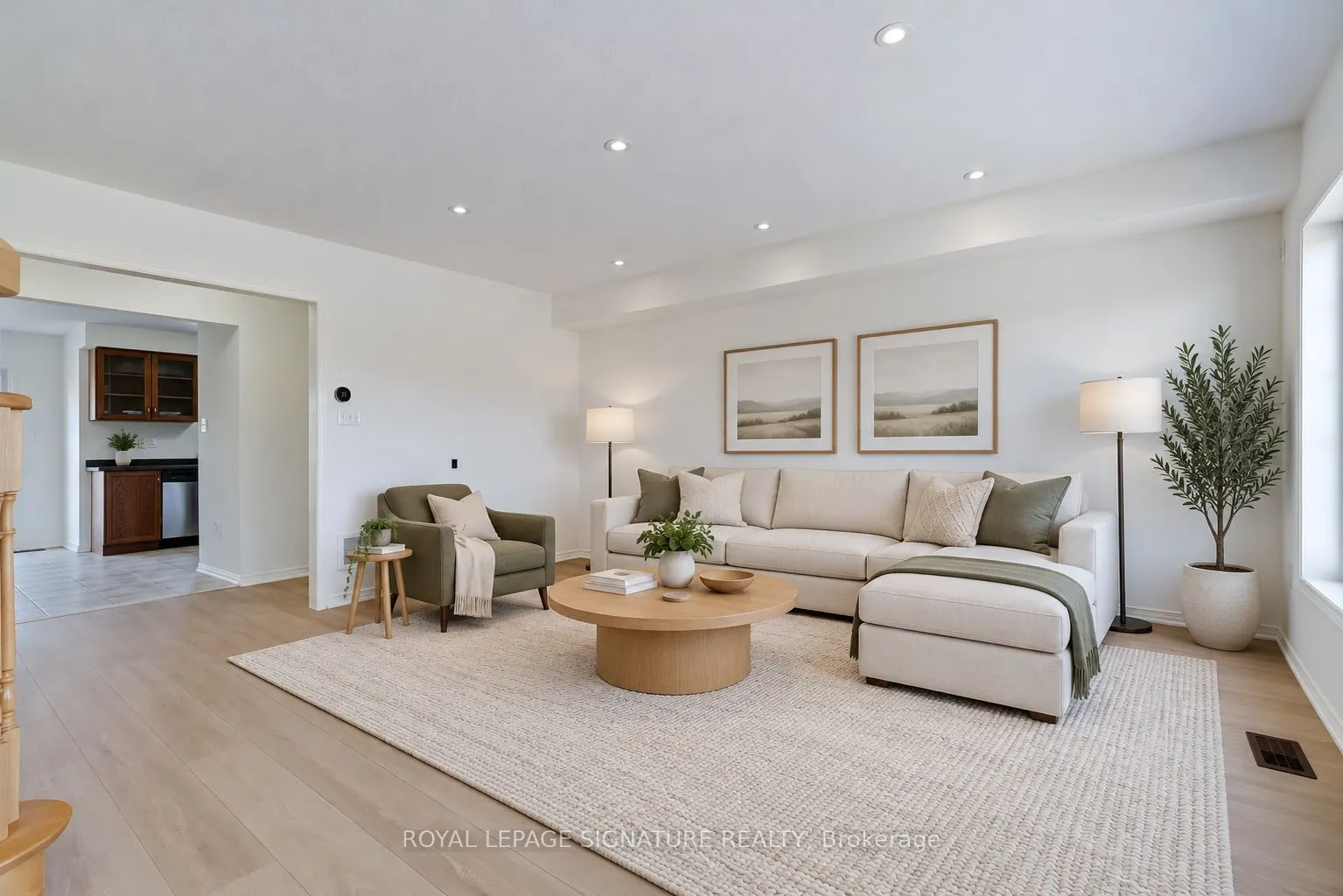 67 Prince Charles Way