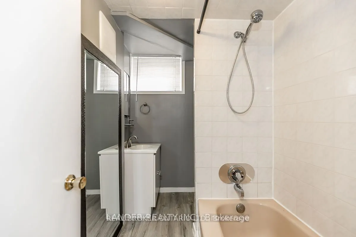332 Walker (Basement) Avenue