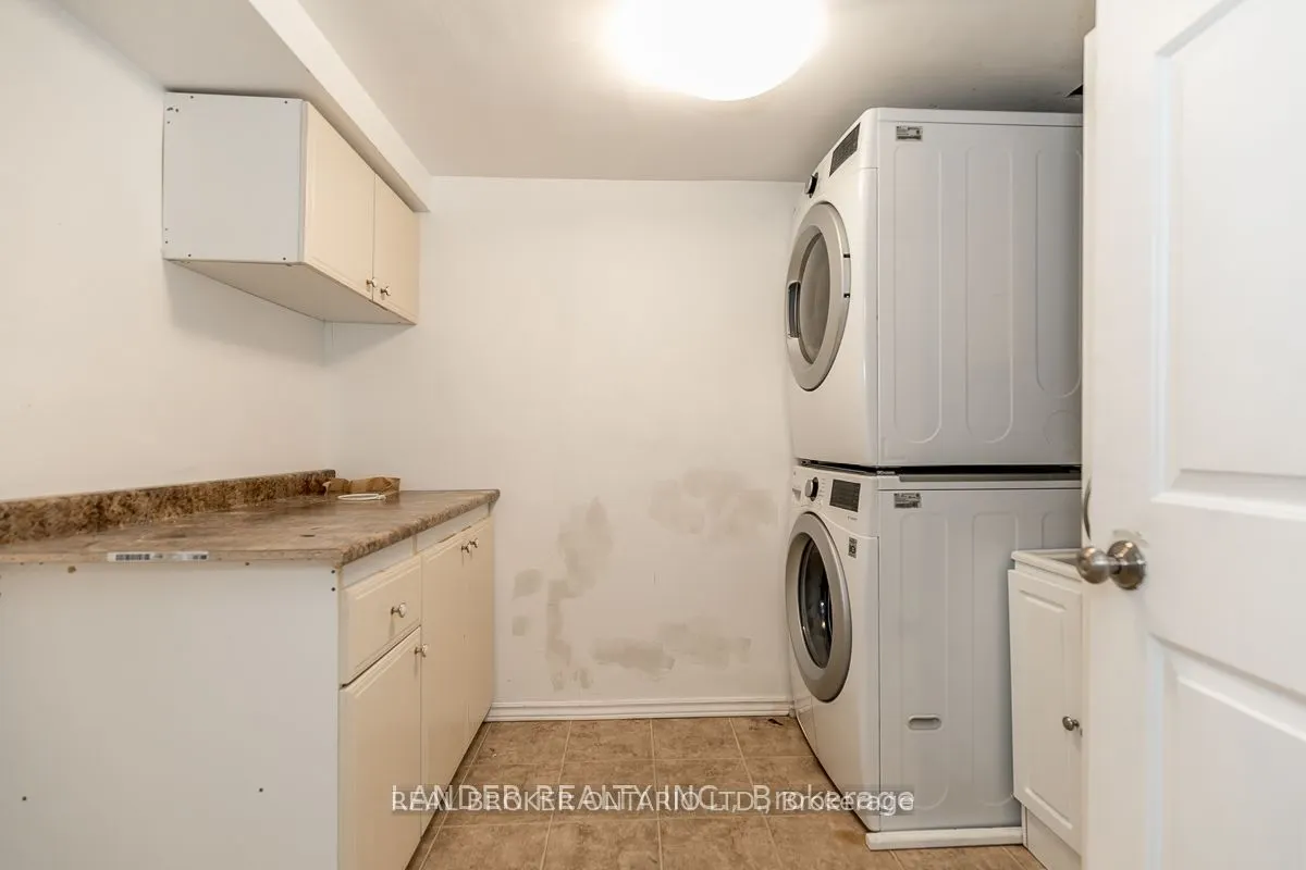 332 Walker (Basement) Avenue