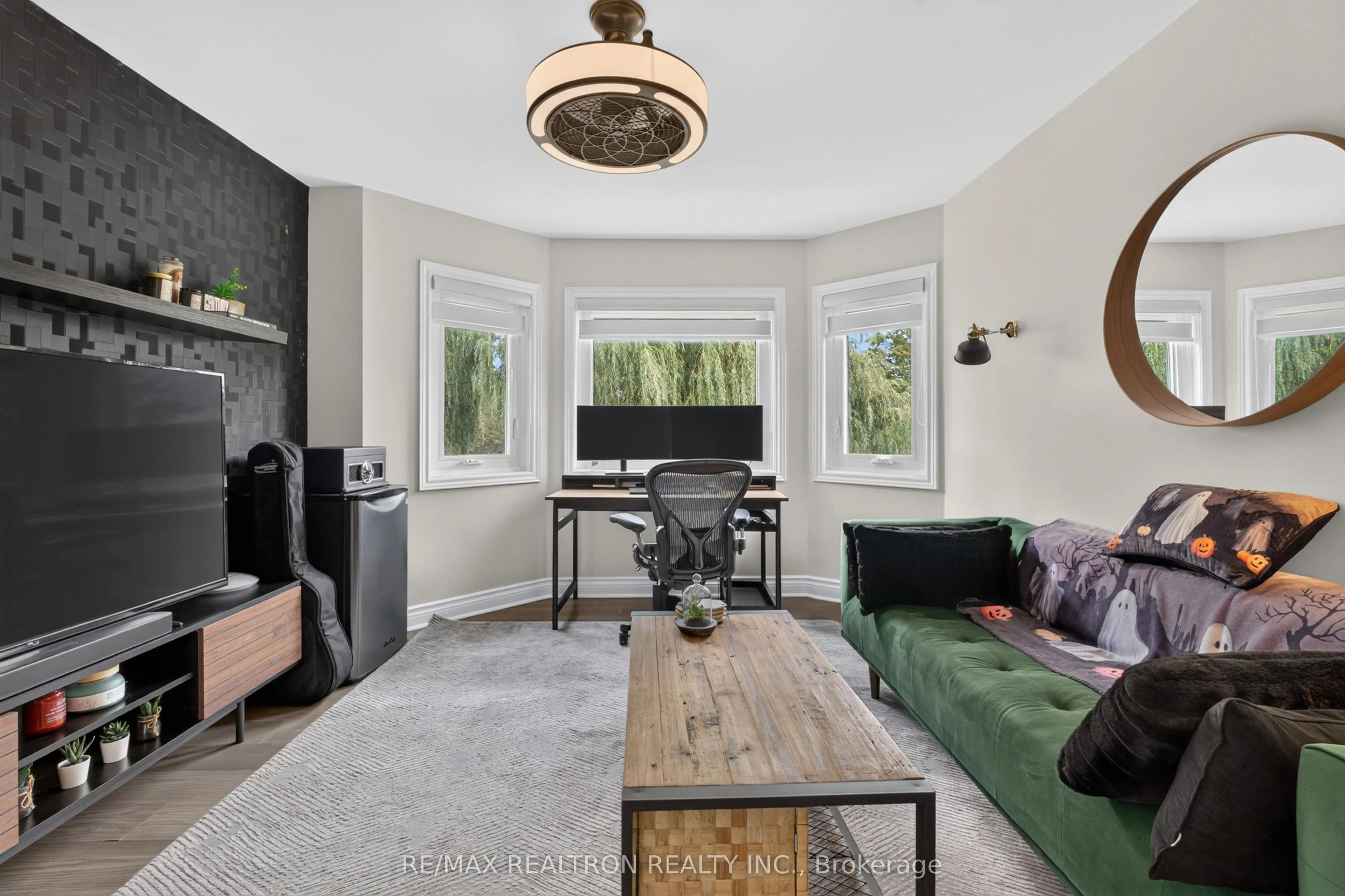 37 Offord Crescent