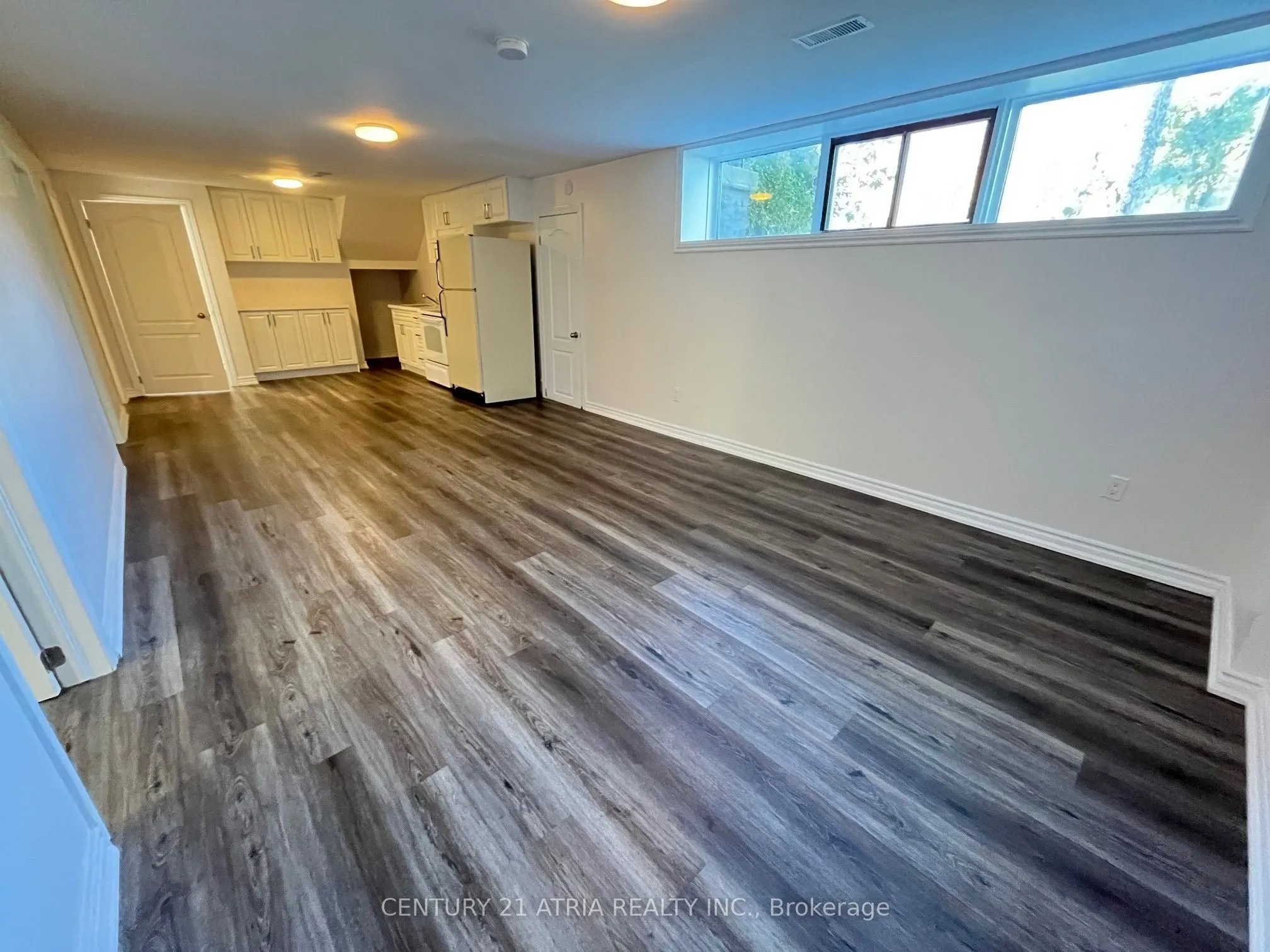 418 Bent Crescent #Basement