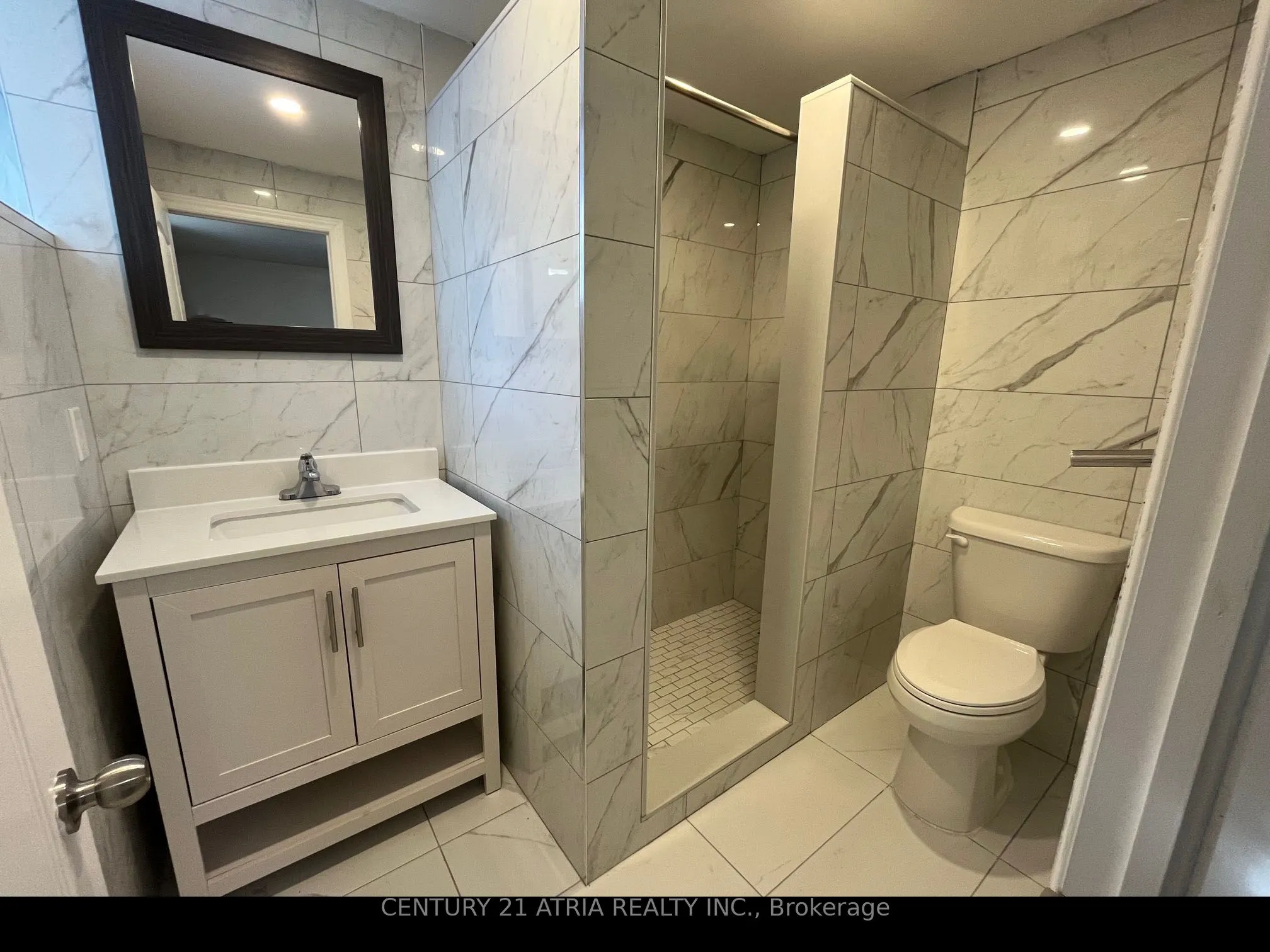 418 Bent Crescent #Basement
