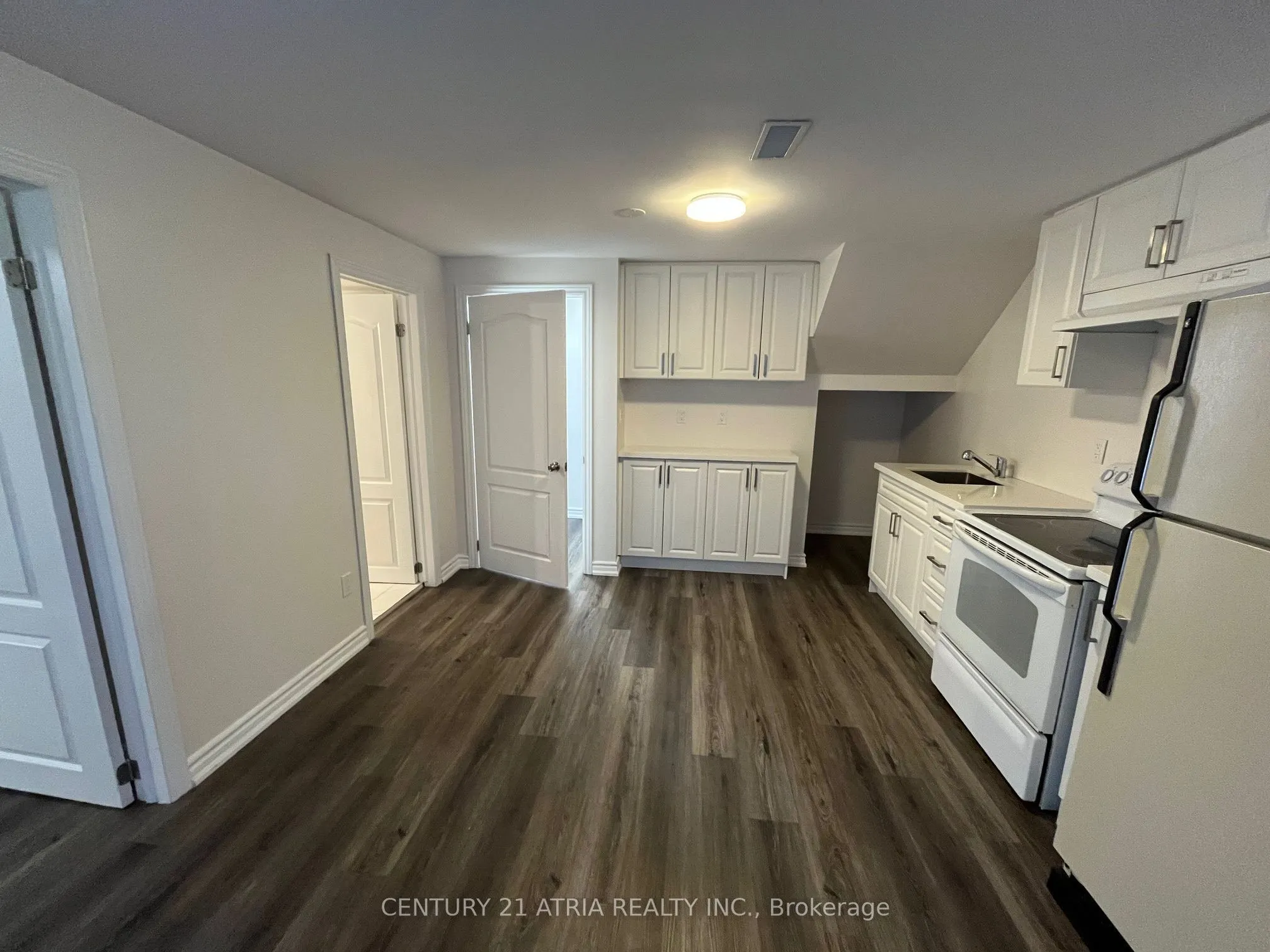 418 Bent Crescent #Basement