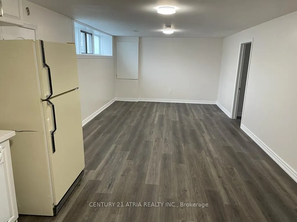 418 Bent Crescent #Basement
