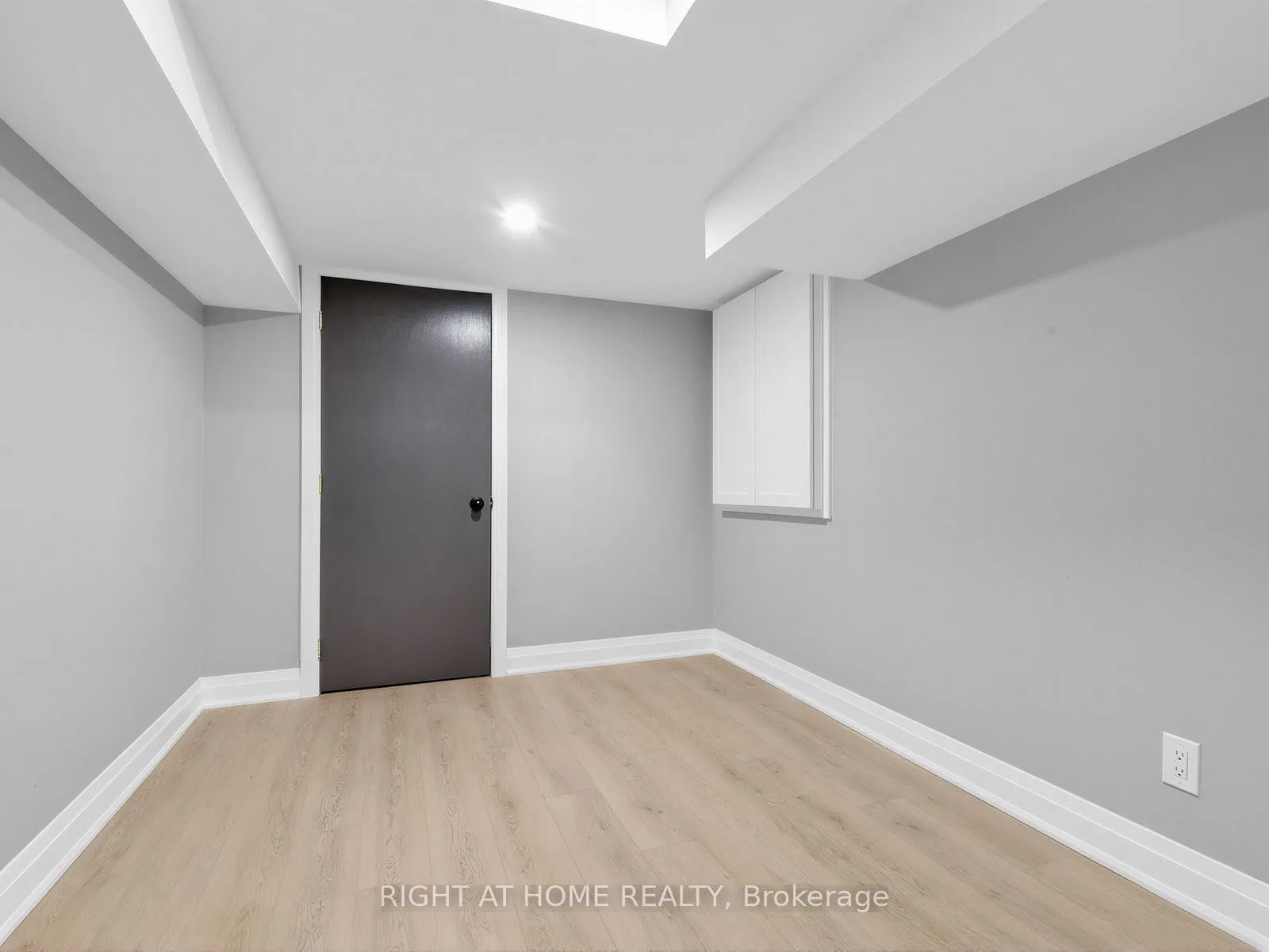 75 Borealis Avenue