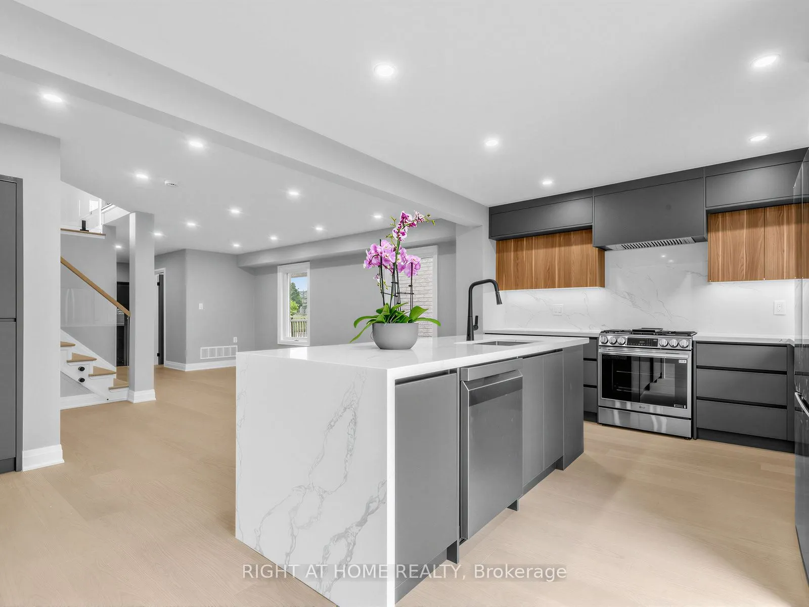 75 Borealis Avenue