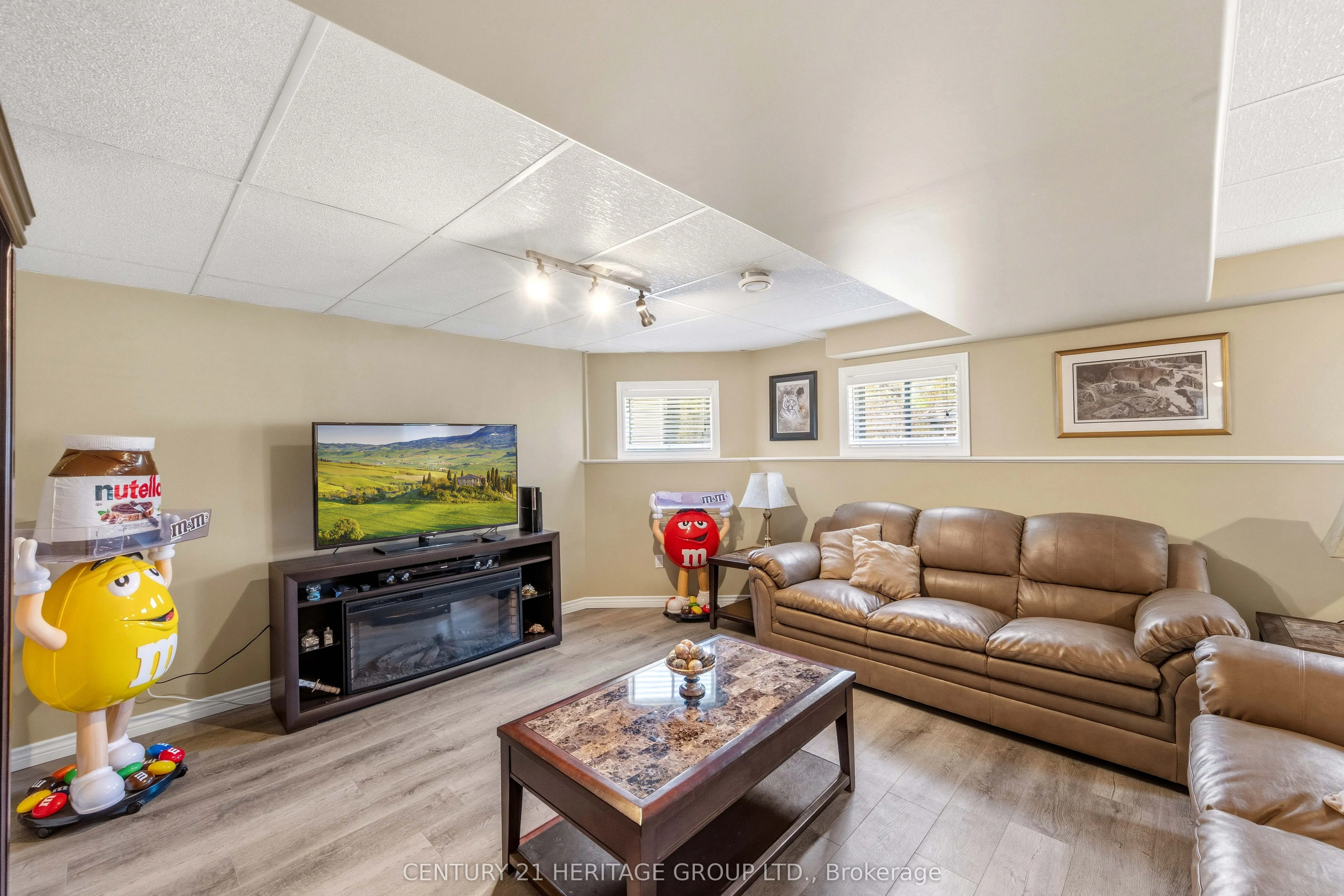 27 Creek Drive