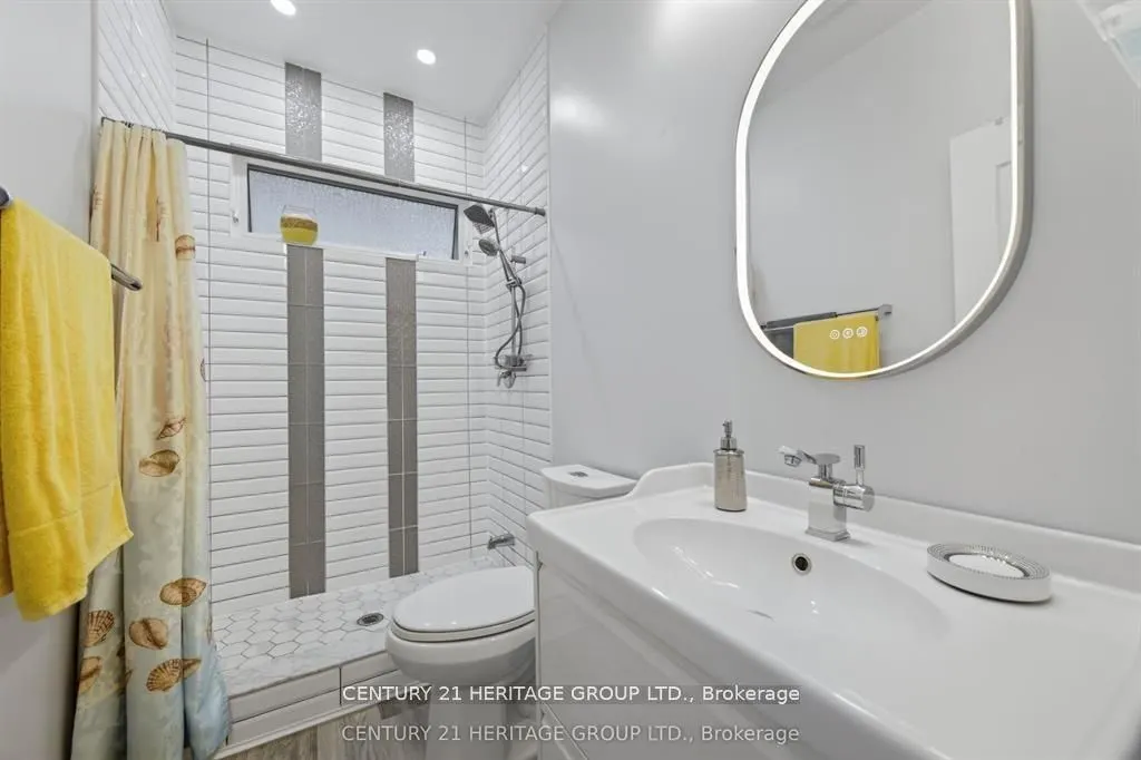 136 Riveredge Drive