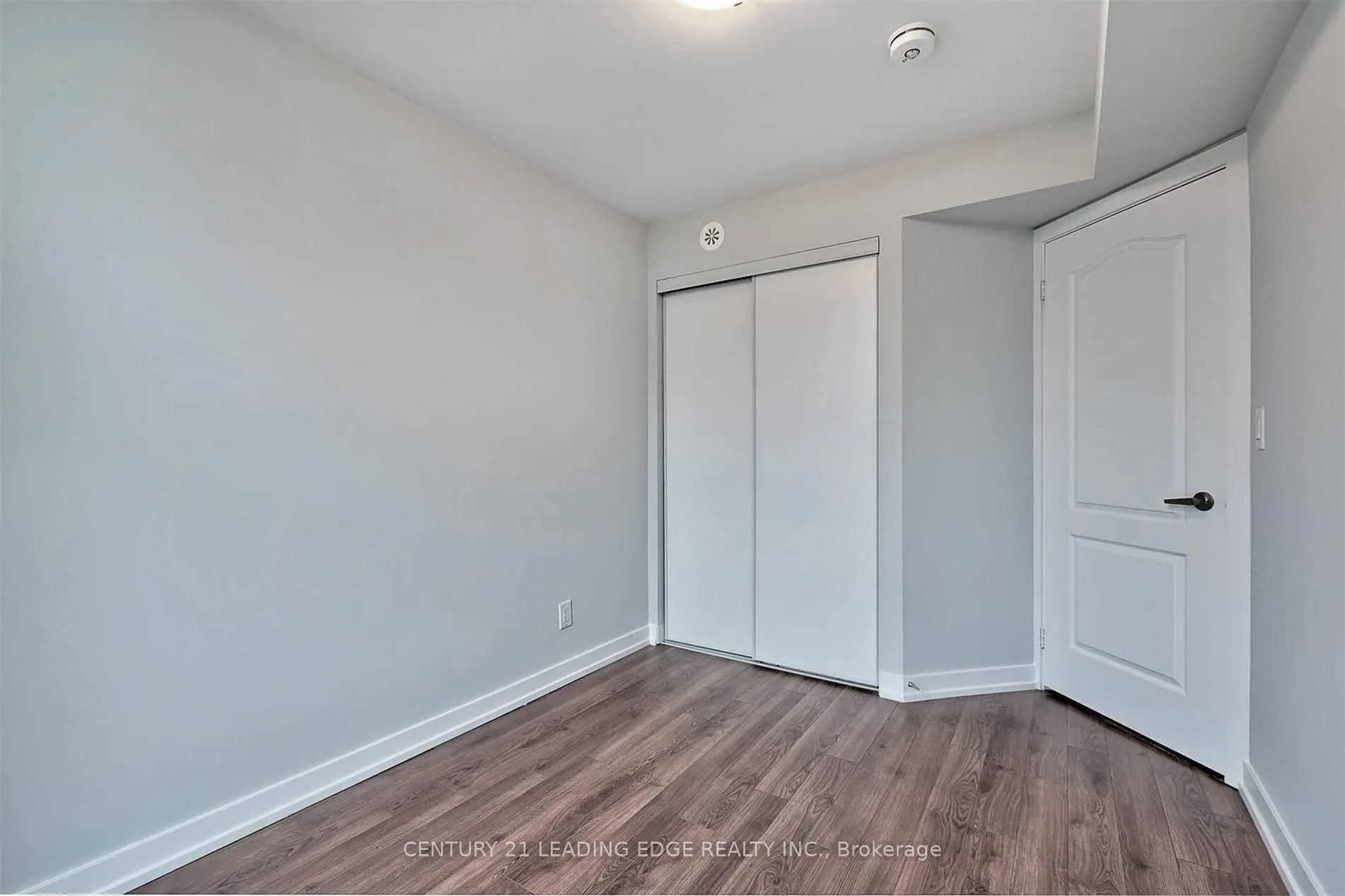 60 Dunsheath Way #708